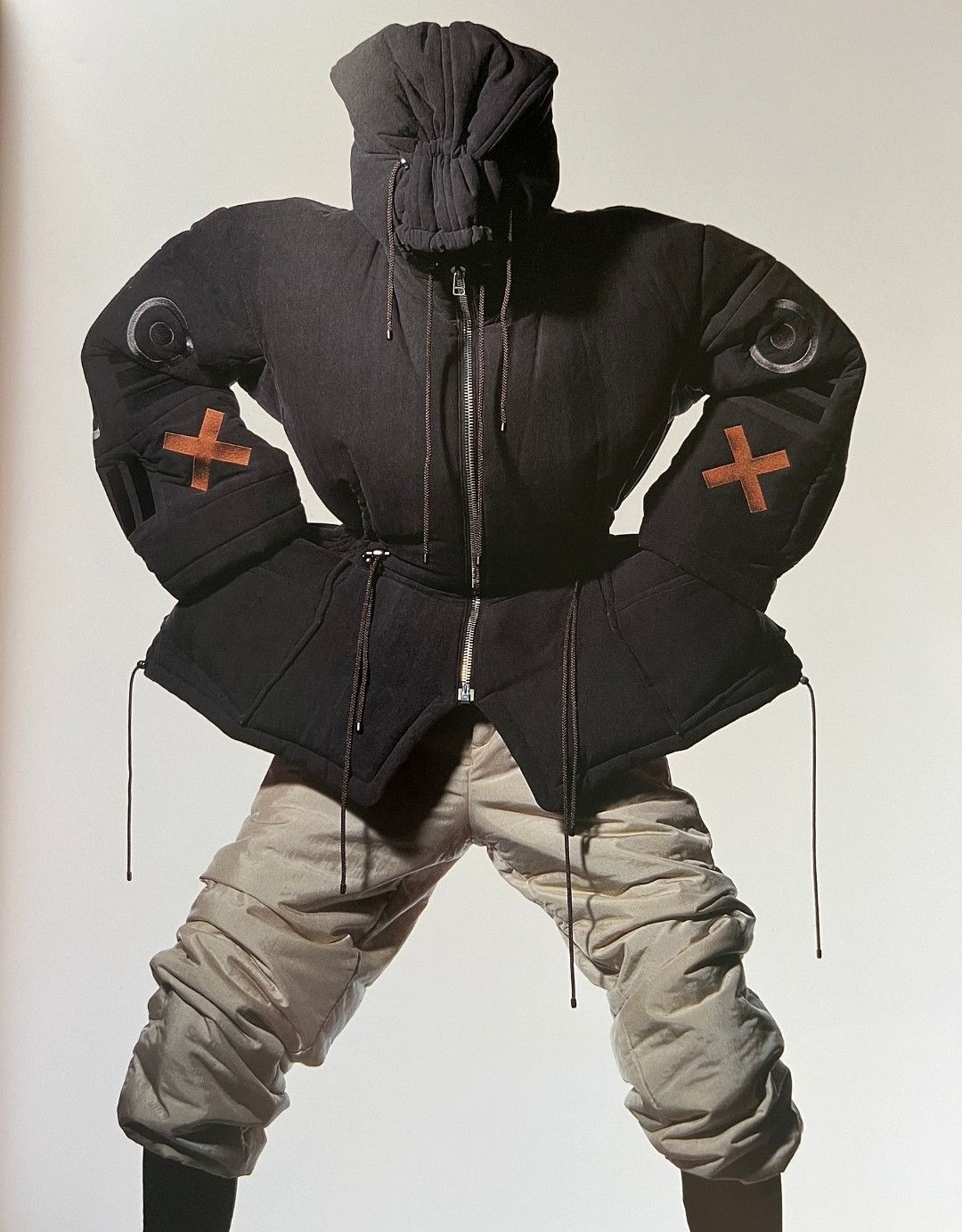 Issey Miyake ISSEY MIYAKE AW1991 IRVING PENN HIEROGLYPH Parka Jacket Size US M / EU 48-50 / 2 - 25 Thumbnail