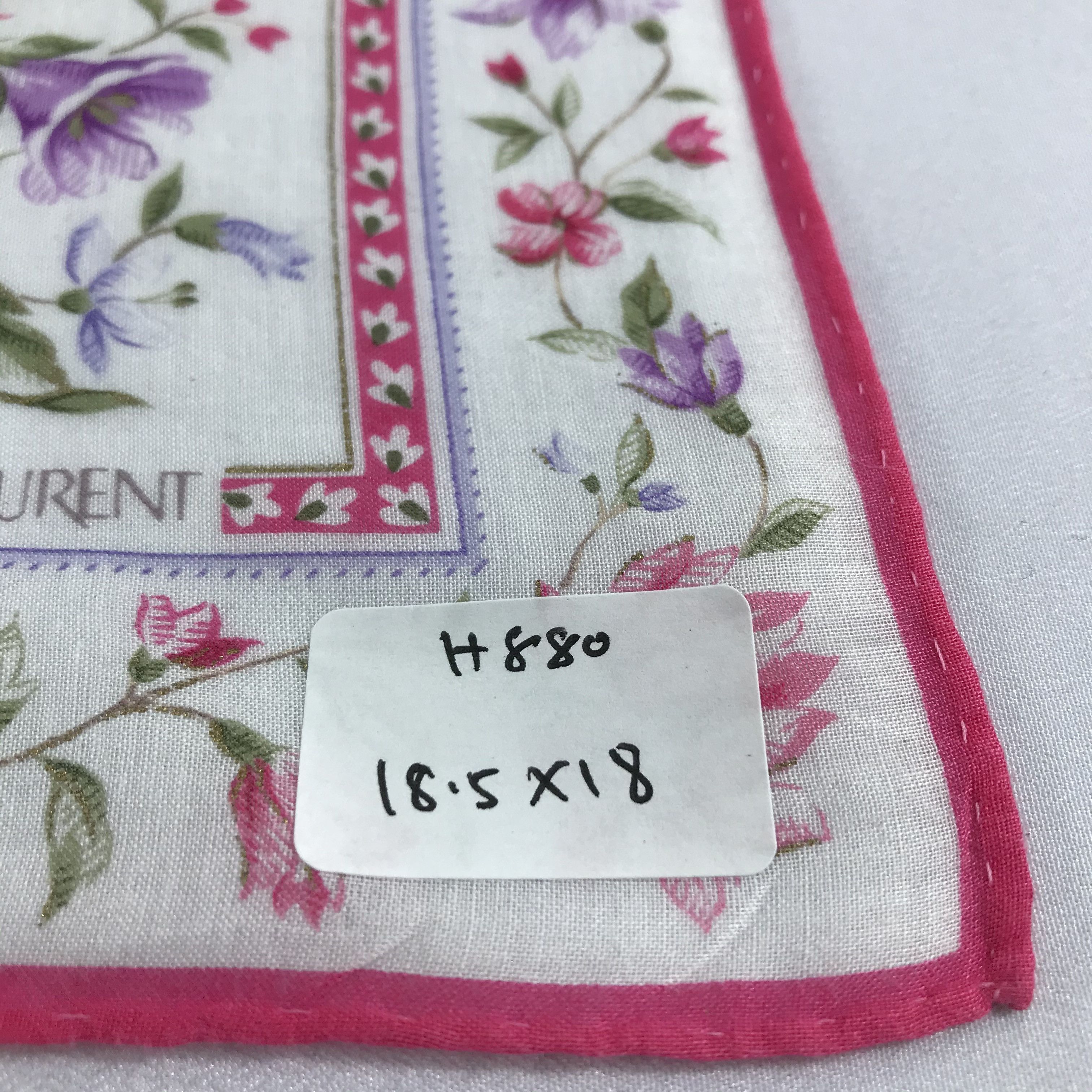 Yves Saint Laurent Yves Saint Laurent Handkerchief Neckerchief Bandana H880 Size ONE SIZE - 6 Thumbnail