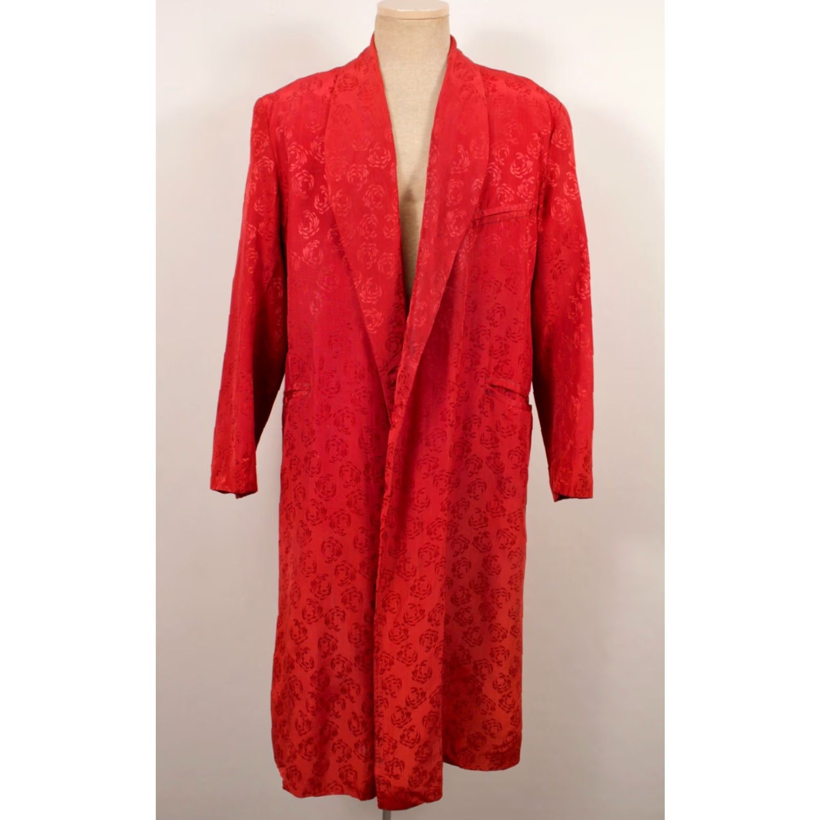Vintage VTG 50s Robe / Smoking Jacket Mens Red Sz L 1950s Rayon Long Size US M / EU 48-50 / 2 - 3 Thumbnail