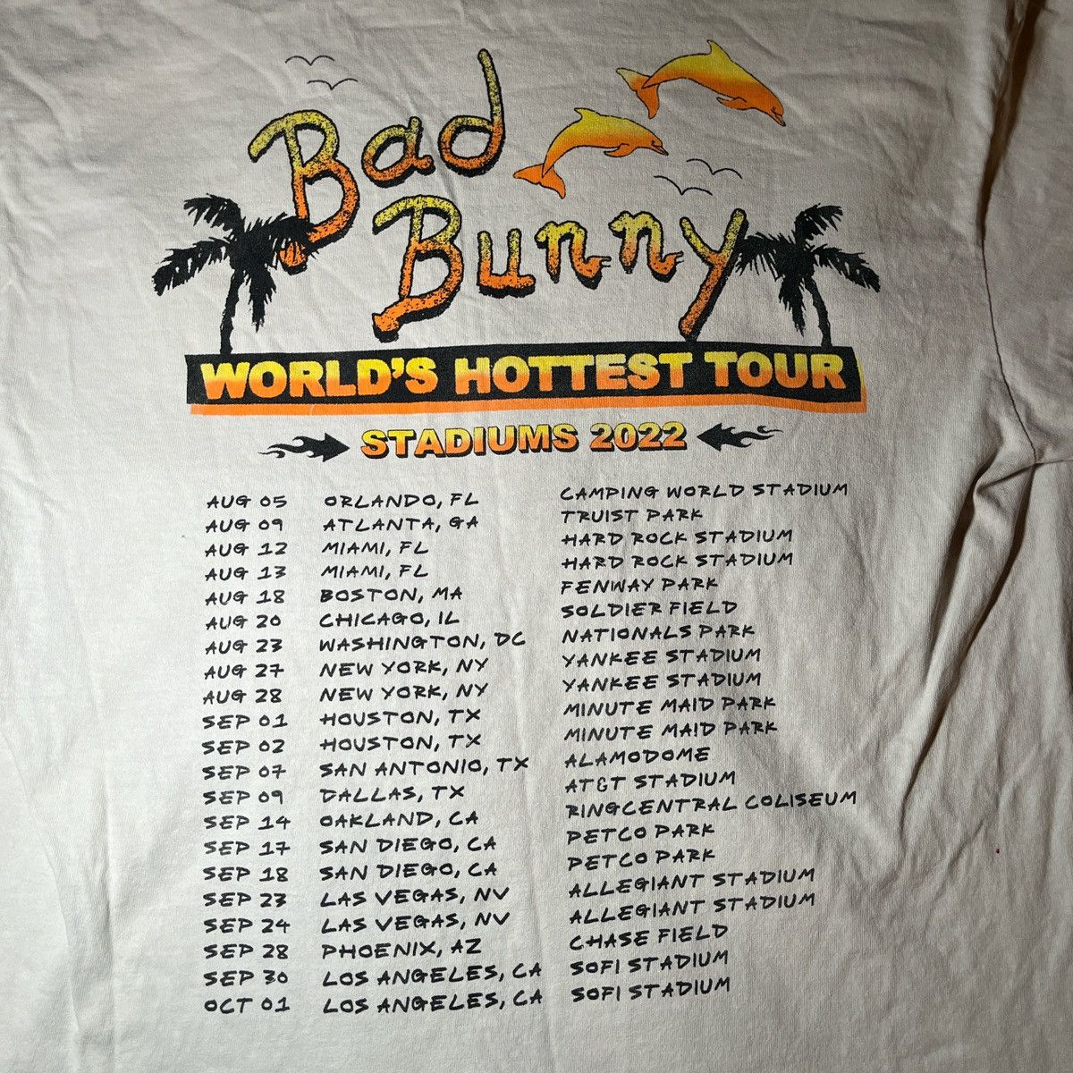 Other Bad Bunny Un Verano Sin Ti Long Sleeve Shirt Size US M / EU 48-50 / 2 - 7 Thumbnail