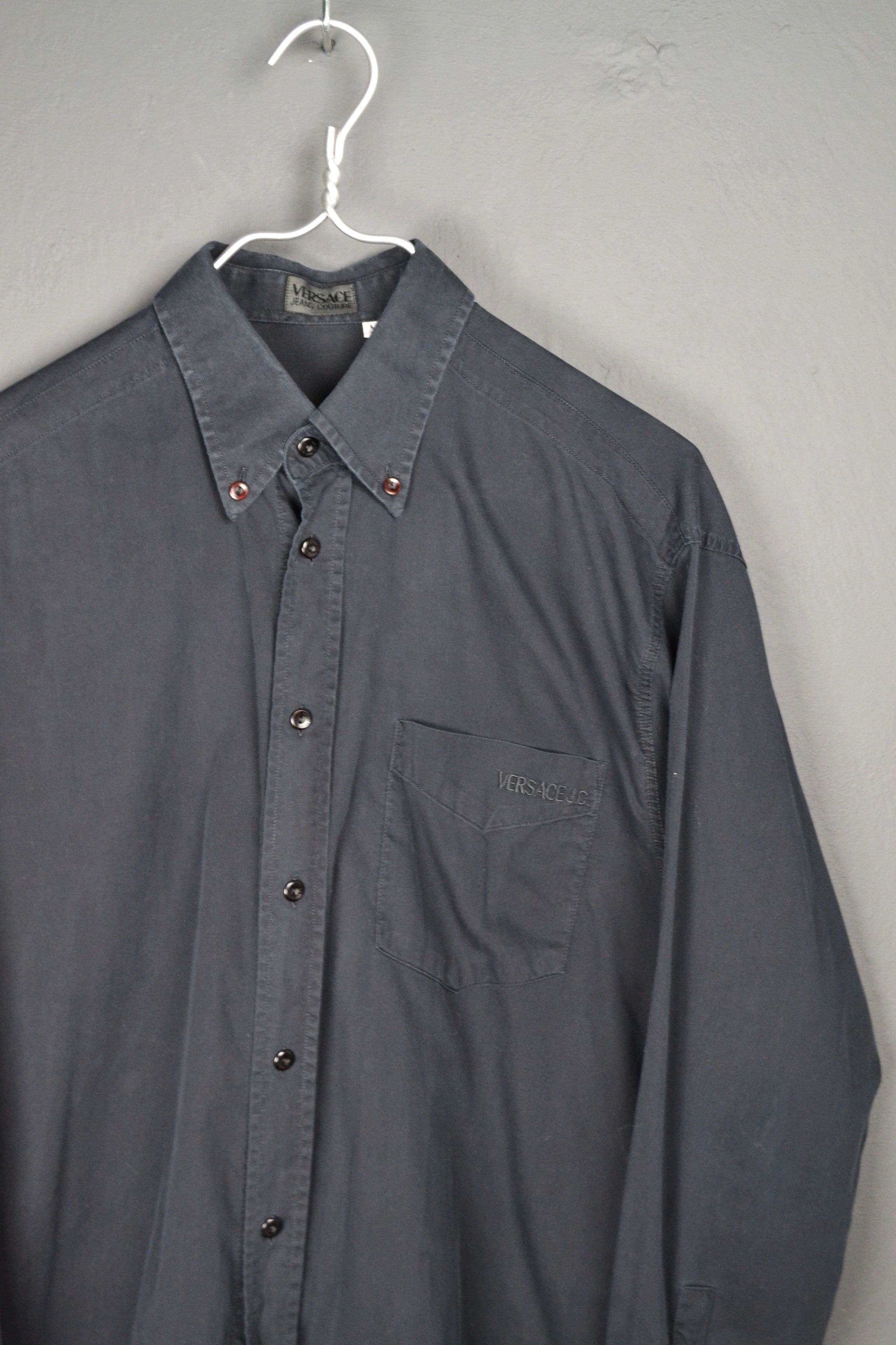 Versace Jeans Couture Versace Jeans Couture M size Black Cotton Shirt Vintage Size US M / EU 48-50 / 2 - 1 Thumbnail
