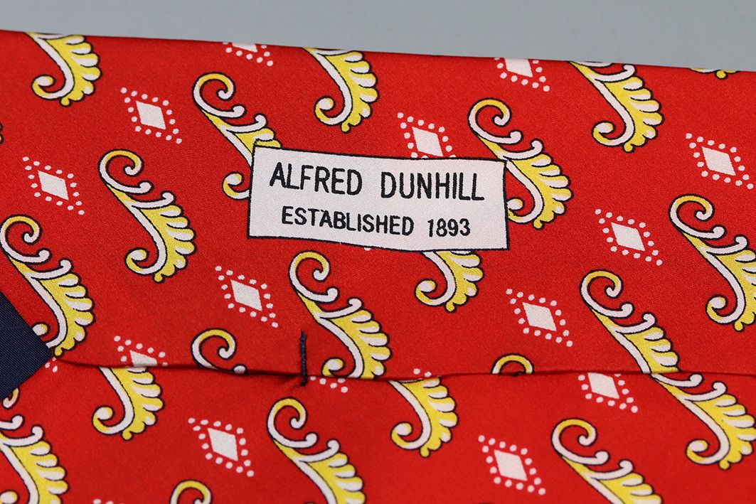 Alfred Dunhill Vintage Alfred Dunhill Red Silk Tie Size ONE SIZE - 5 Thumbnail