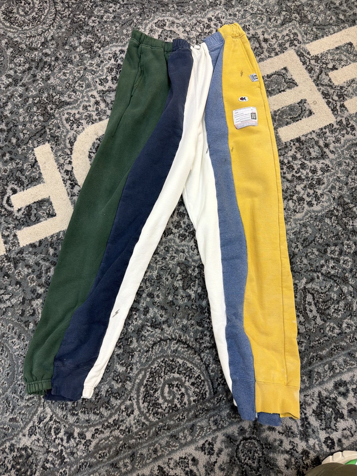 Maison MIHARA YASUHIRO Mmy Maison mihara Yasuhiro multi color pants Size US 32 / EU 48 - 1 Thumbnail