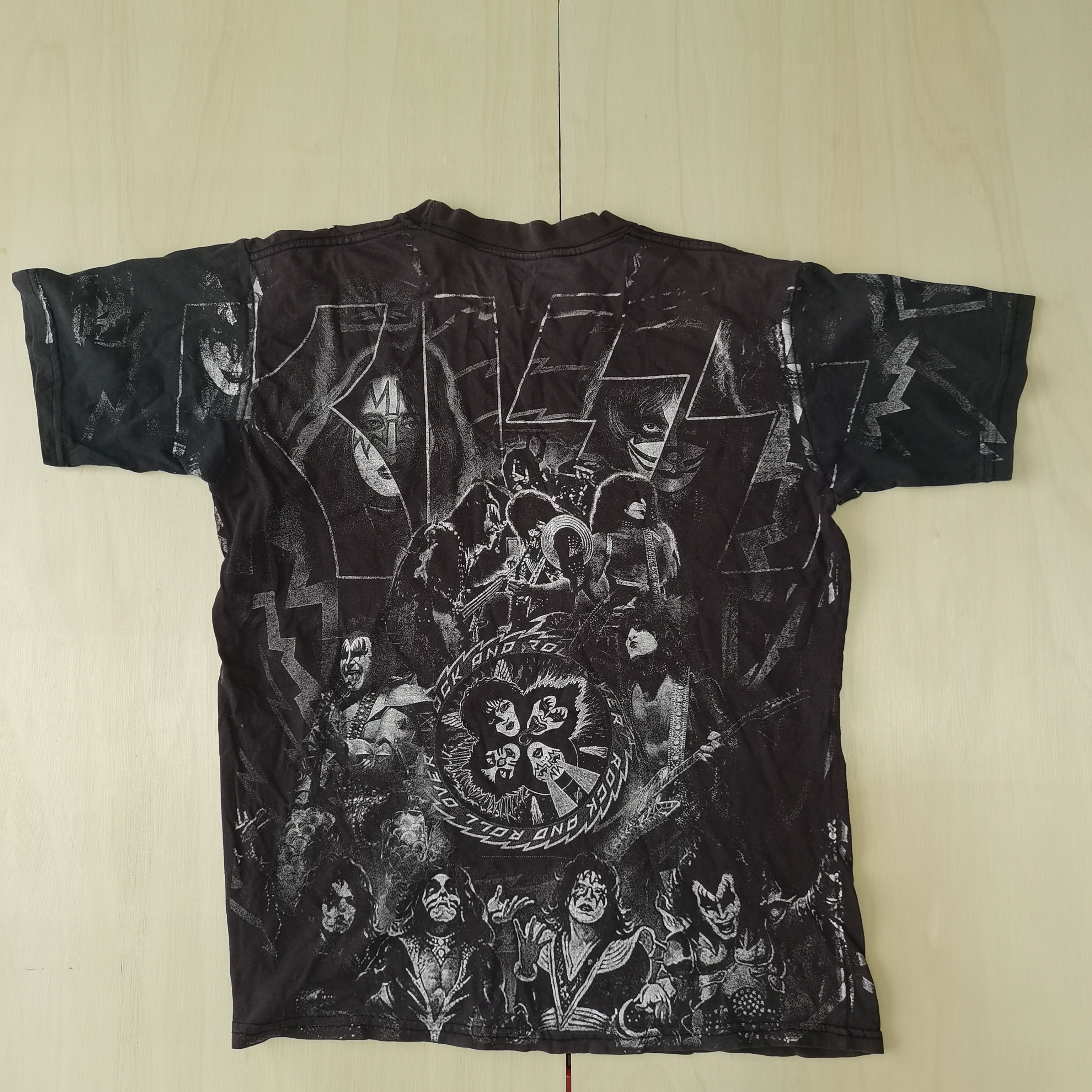 KISS Vintage kiss mexican boot t-shirt Size US L / EU 52-54 / 3 - 4 Thumbnail