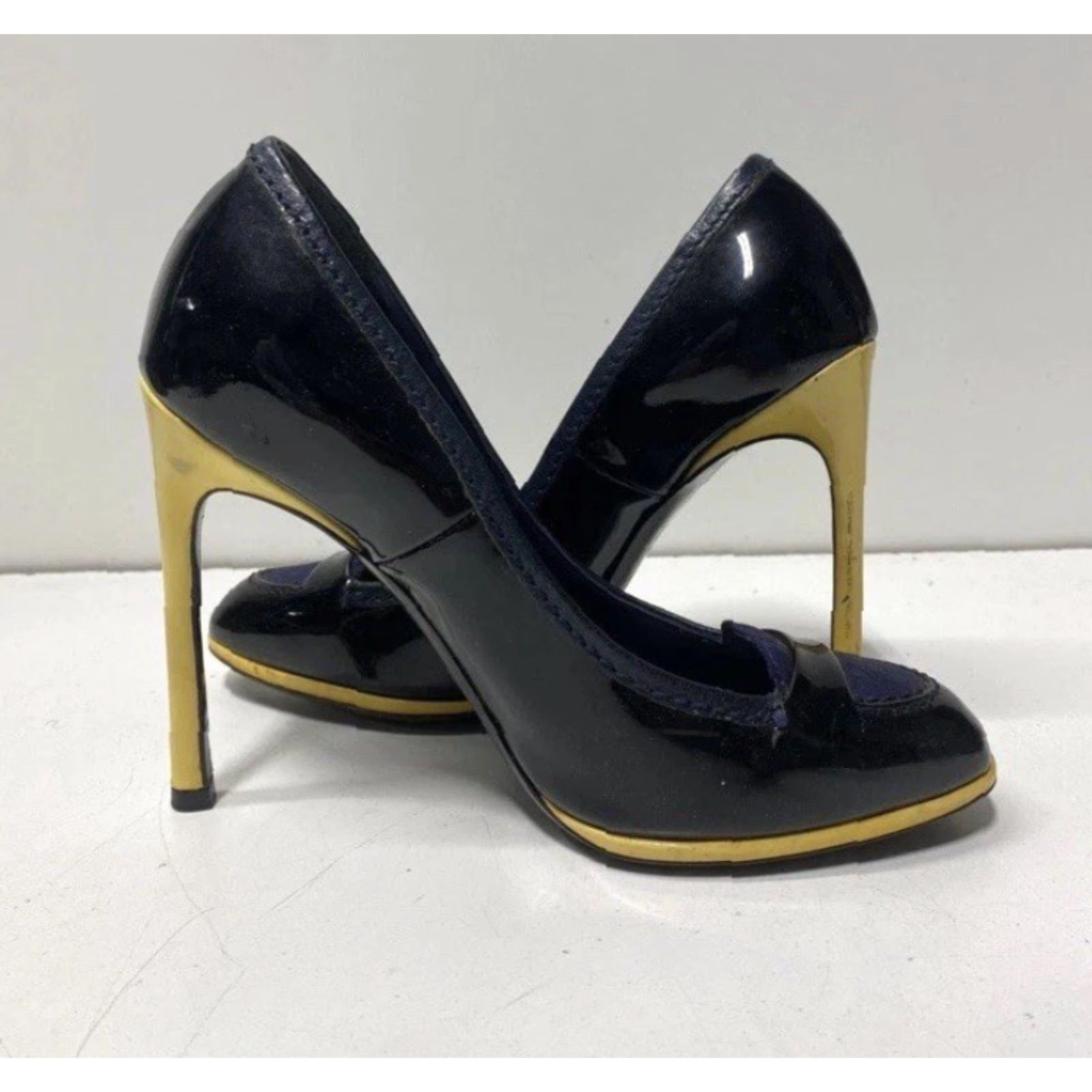 Yves Saint Laurent Women’s Yves Saint Laurent YSL Designer Black Suede/Golden High Heels Size 5.5 Pump Leather Black Womens 5.5 YSL Size US 6 / IT 36 - 3 Thumbnail