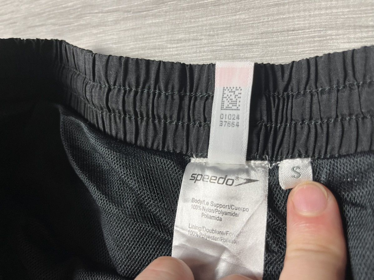 Speedo Speedo shorts swimmer size Small Size US 30 / EU 46 - 3 Thumbnail