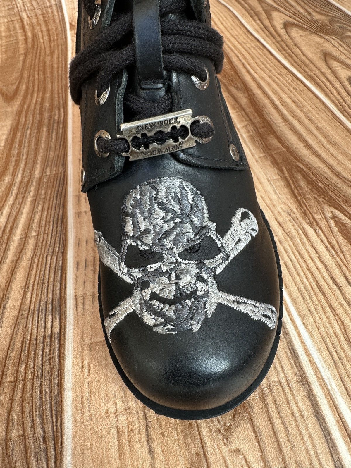 New Rock New Rock TR079-S4 Model Skull Size US 7 / IT 37 - 7 Thumbnail