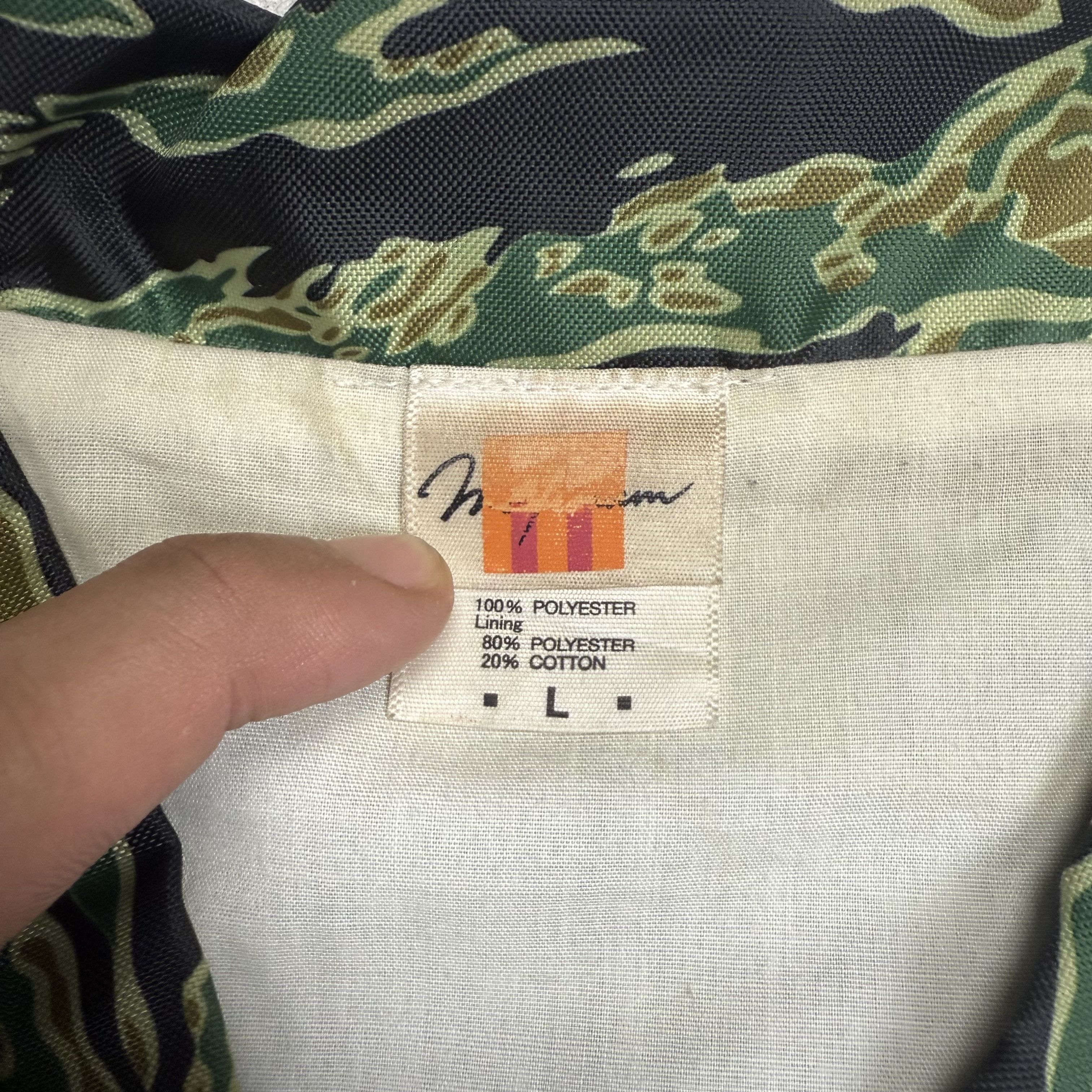 Japanese Brand Japanese Brand Camo Tiger Stripe Coach Jacket Size US L / EU 52-54 / 3 - 5 Thumbnail