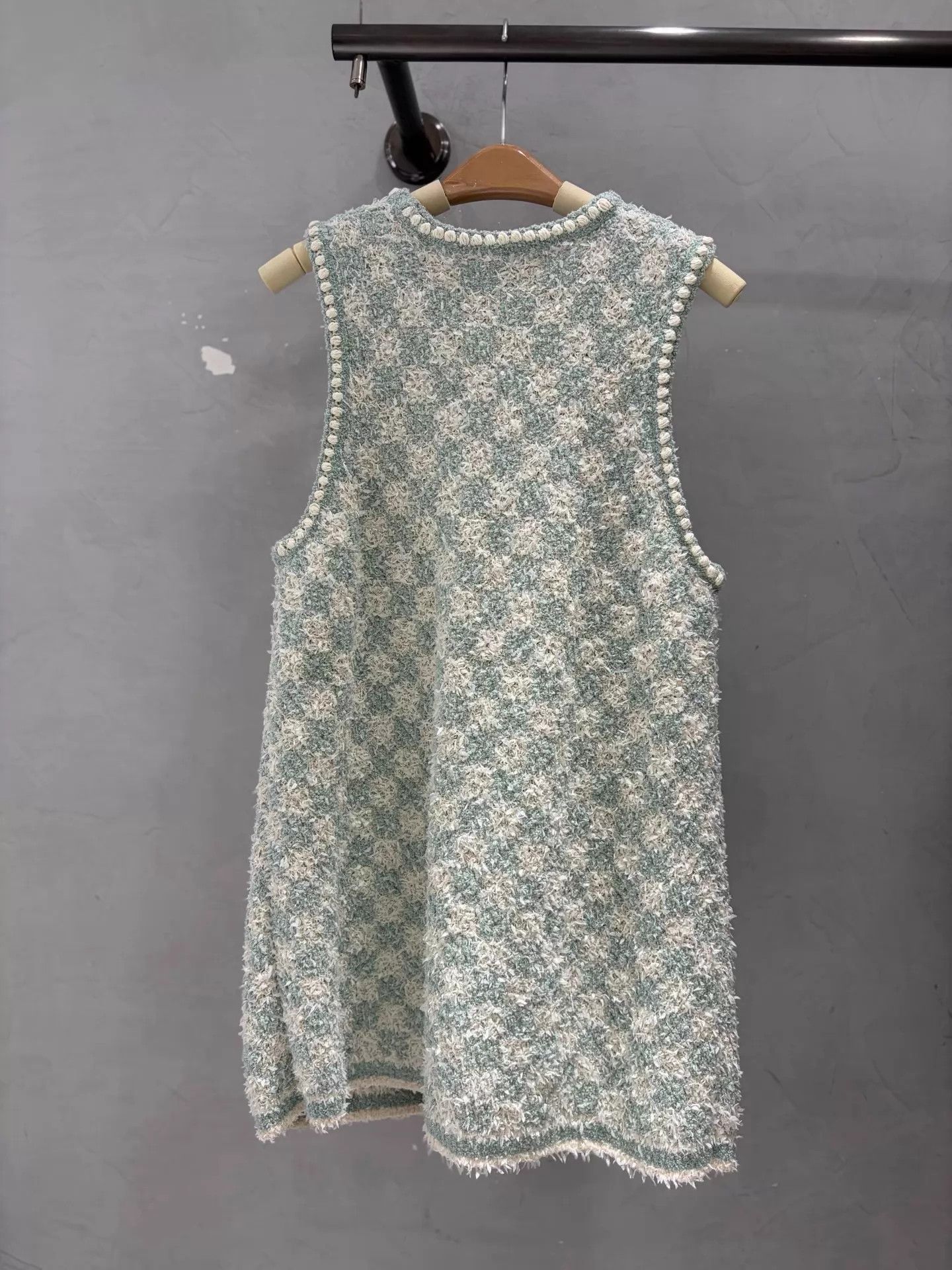 Chanel Chanel 23S Mint Tweed Check 4-Pocket Vest Women's 34 Size XS / US 0-2 / IT 36-38 - 4 Thumbnail