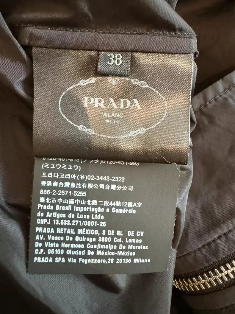 Prada Prada Black triangle jacket 2501-Nextarrow Size US XS / EU 42 / 0 - 5 Thumbnail