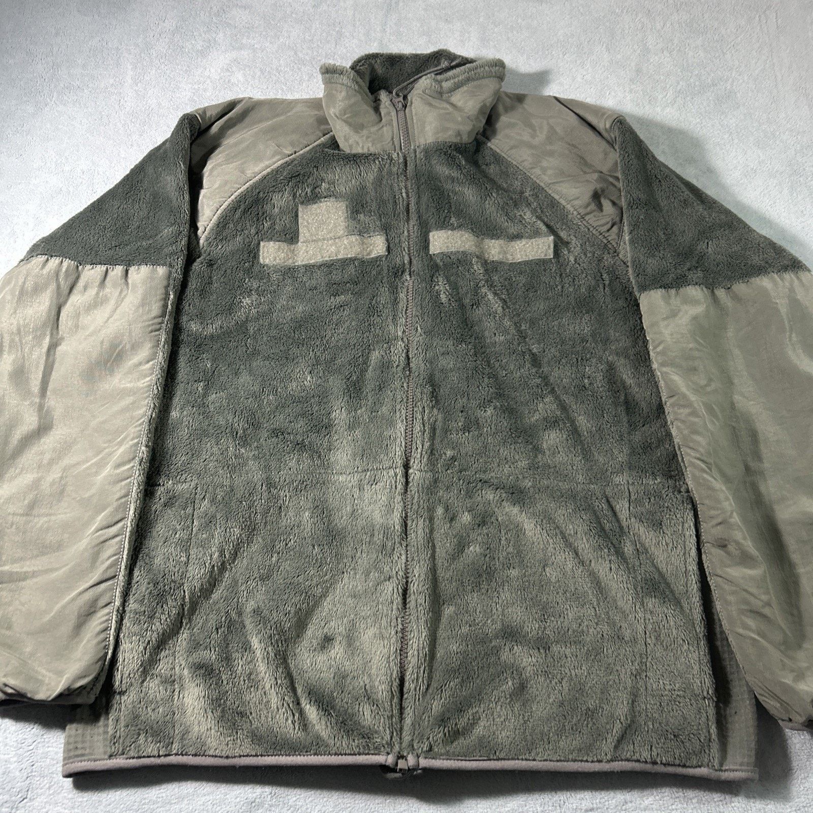 Patagonia US Army Gen III Cold Weather Jacket Fleece Medium ACU UCP Size US M / EU 48-50 / 2 - 7 Thumbnail