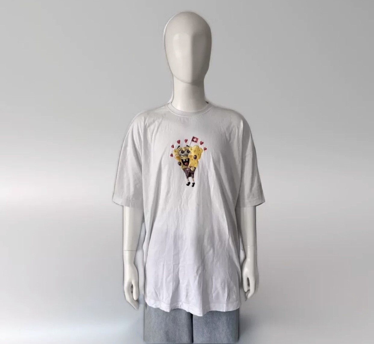 image of Vetements Spongebob Squarepants Animation Short Sleeves in White, Men's (Size Small)