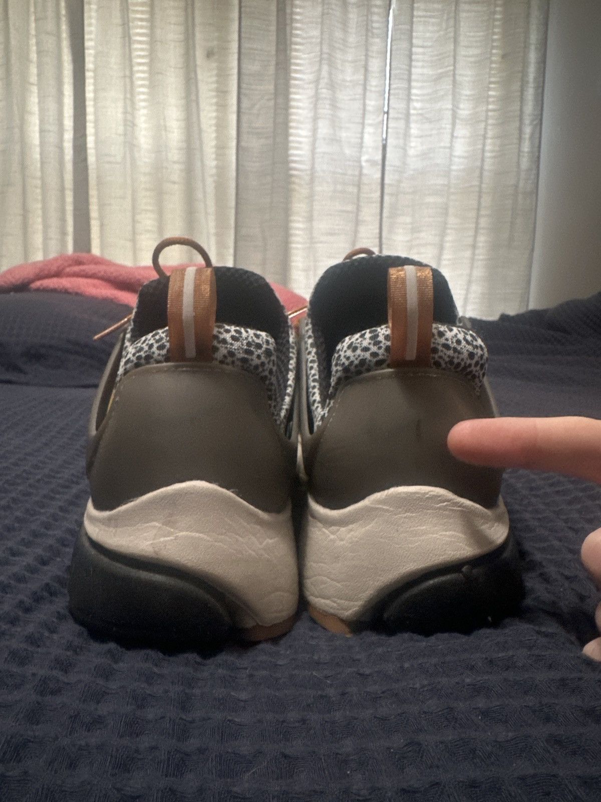 Nike Nike Air Presto Safari size L (11-12) Size US 11 / EU 44 - 6 Thumbnail