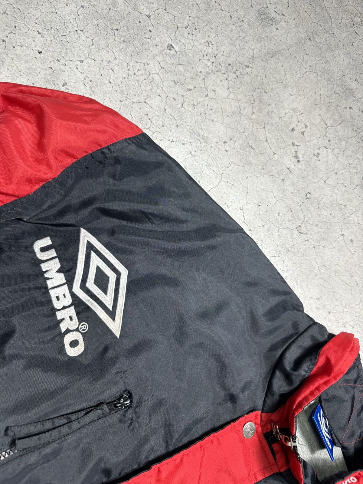 Umbro Umbro FC Manchester United Vintage 90’s Football Jacket Y2K Size US M / EU 48-50 / 2 - 8 Thumbnail