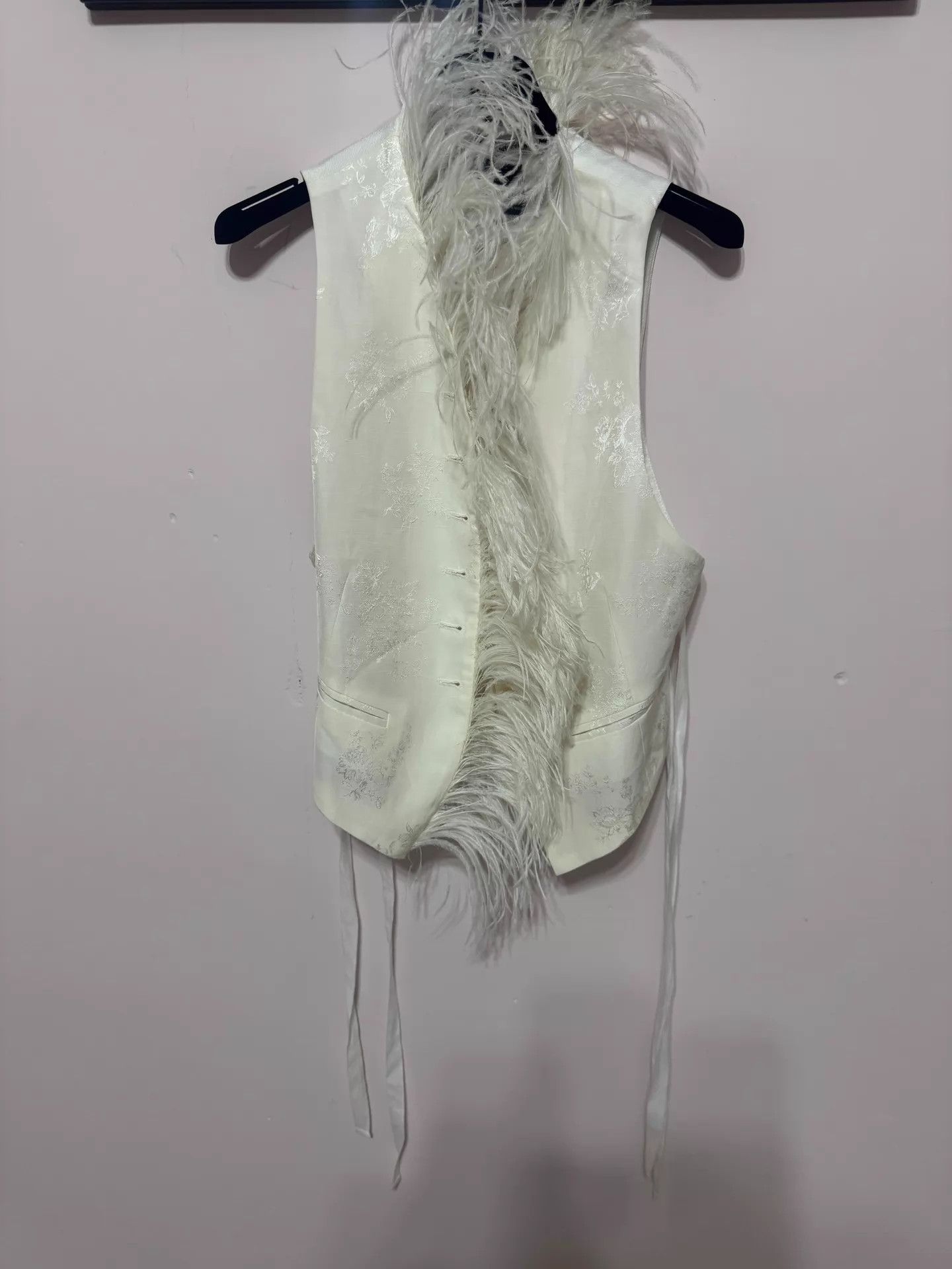 Ann Demeulemeester ANN DEMEULEMEESTER 18ss Feather Embroidered White Vest 36 Size XS / US 0-2 / IT 36-38 - 5 Thumbnail