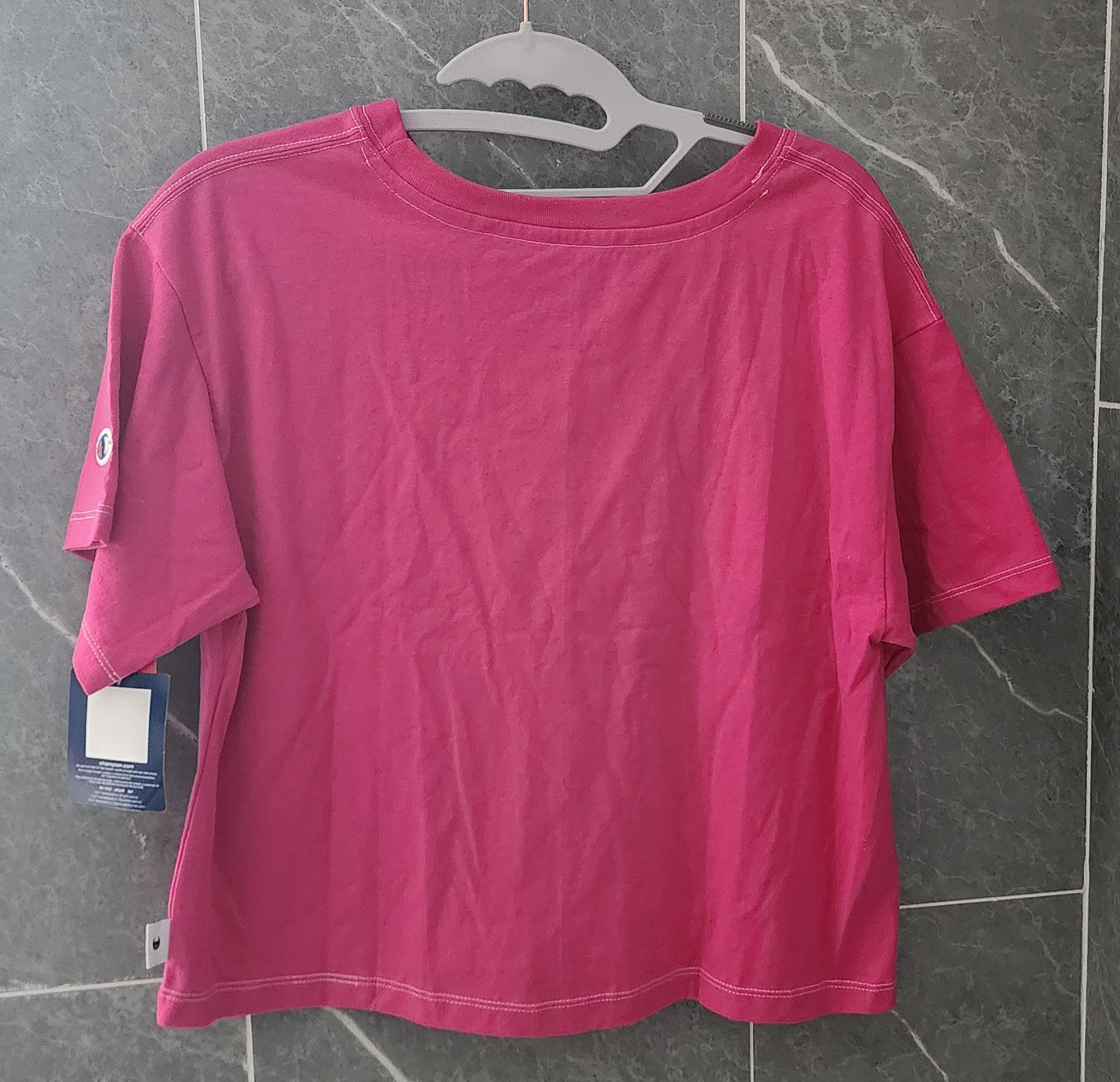 Champion NWT Champion Hot Pink Barbie Cropped Short Sleeve Shirt S Size S / US 4 / IT 40 - 2 Thumbnail