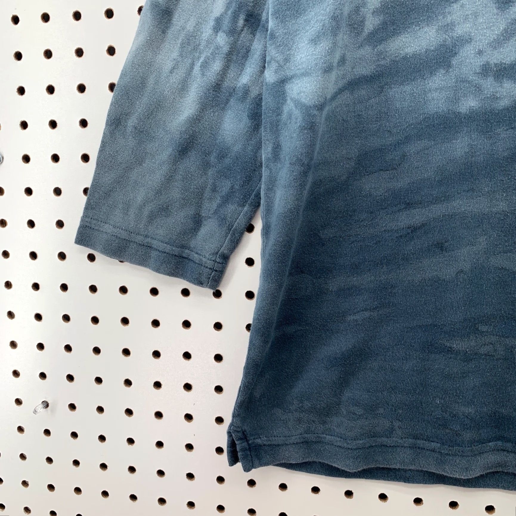 Harley Davidson VINTAGE Harley-Davidson XL Womens Top Blue Acid Wash Long Sleeve USA 21x24 Size XL / US 12-14 / IT 48-50 - 4 Thumbnail