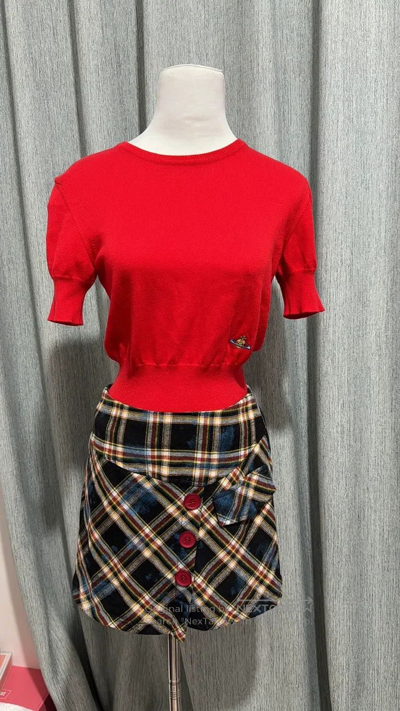 Vivienne Westwood Vivienne Westwood Red Knit Short Sleeve Size XS / US 0-2 / IT 36-38 - 1 Thumbnail