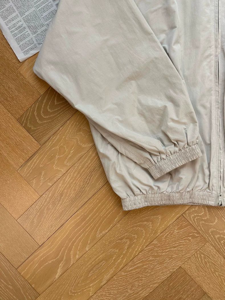 Balenciaga Balenciaga Solid Color Collar Zipper Jacket Beige Size US S / EU 44-46 / 1 - 4 Thumbnail