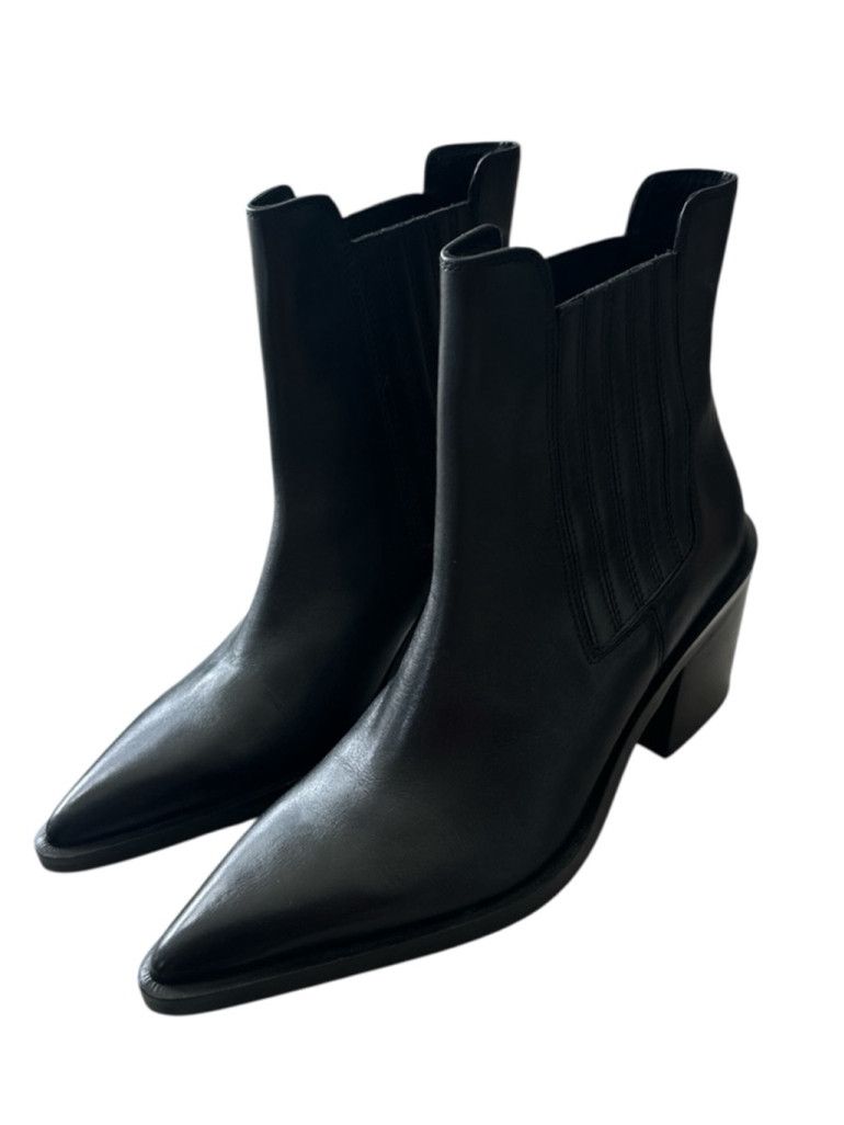 Zara NWOT Zara Ankle Cowboy Boot Black Size 41 or 10US women’s Size US 10 / IT 40 - 2 Thumbnail