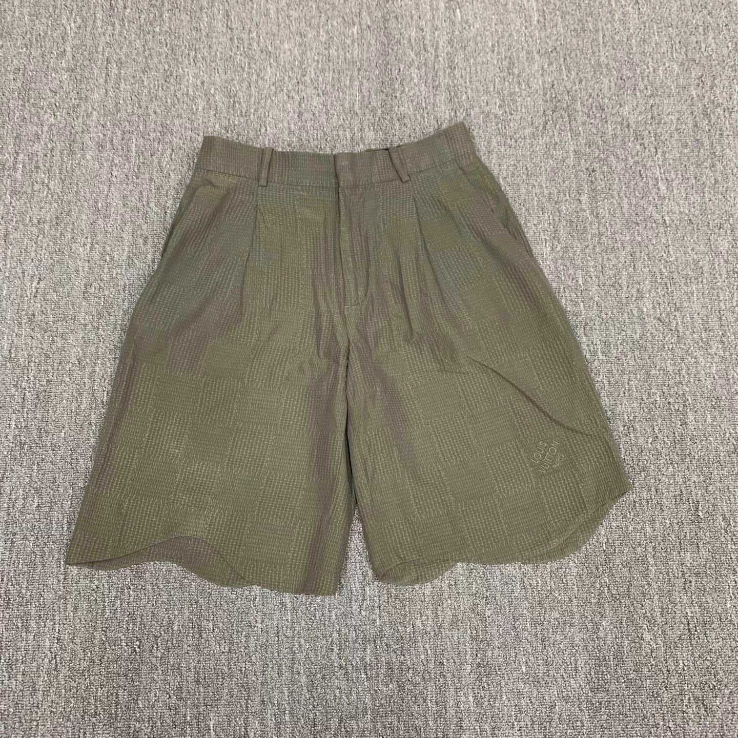 Louis Vuitton Lv Green Silk Damier Shorts 44 95 New Size US 31 - 1 Thumbnail