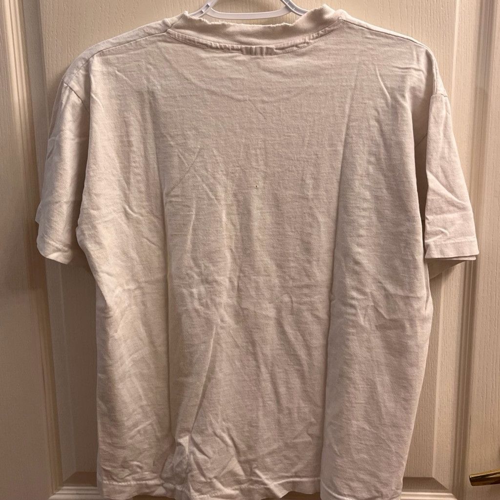 Gildan Vintage 90s Nature Pride tee with a lion graphic Size US L / EU 52-54 / 3 - 5 Thumbnail