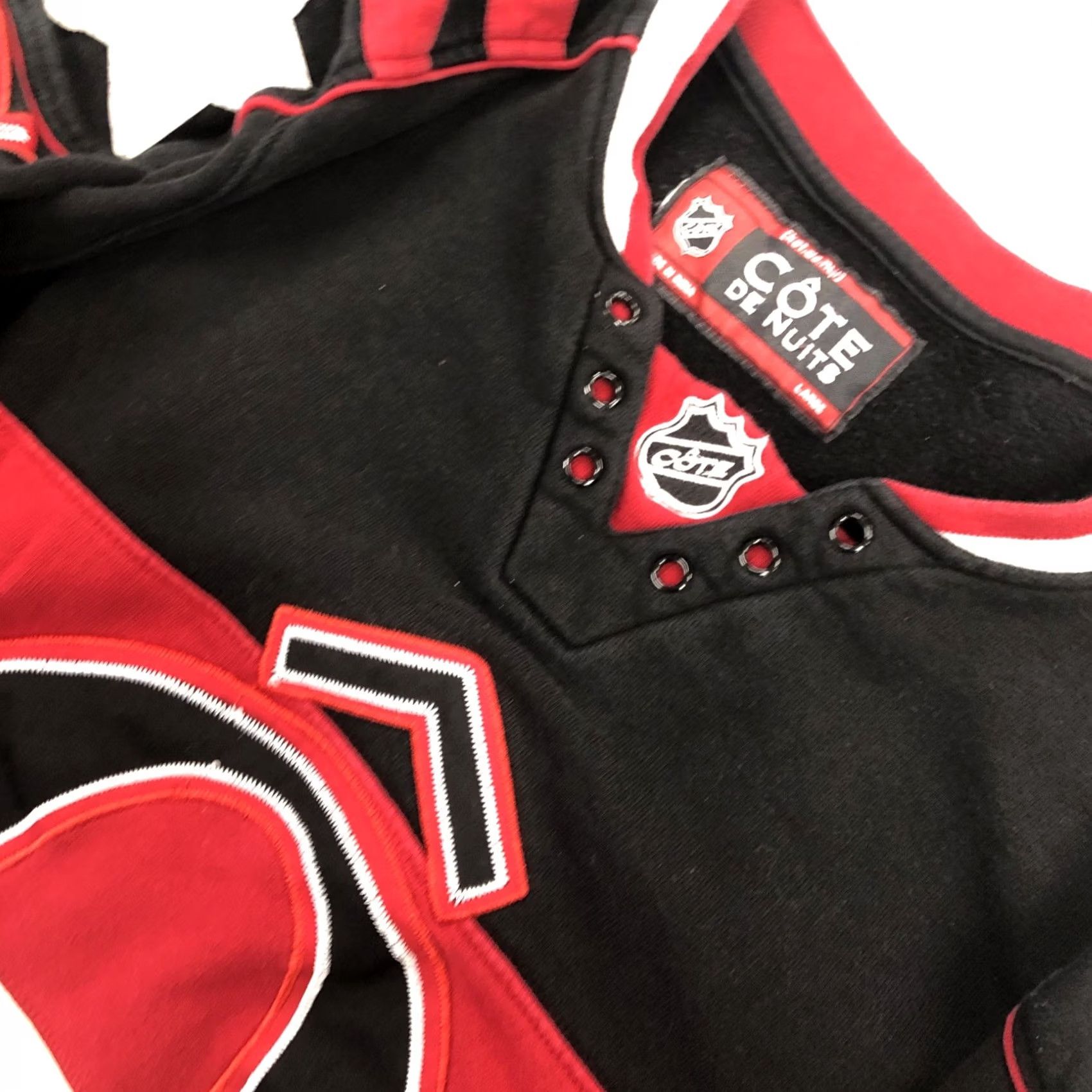 Vintage VINTAGE Cote De Nuits Hockey Jersey Mens L Black 100% Cotton Canvas Embroidered Lace Up 3/4 Sleeve Regular Fit Hockey Theme Activewear Size US L / EU 52-54 / 3 - 3 Thumbnail