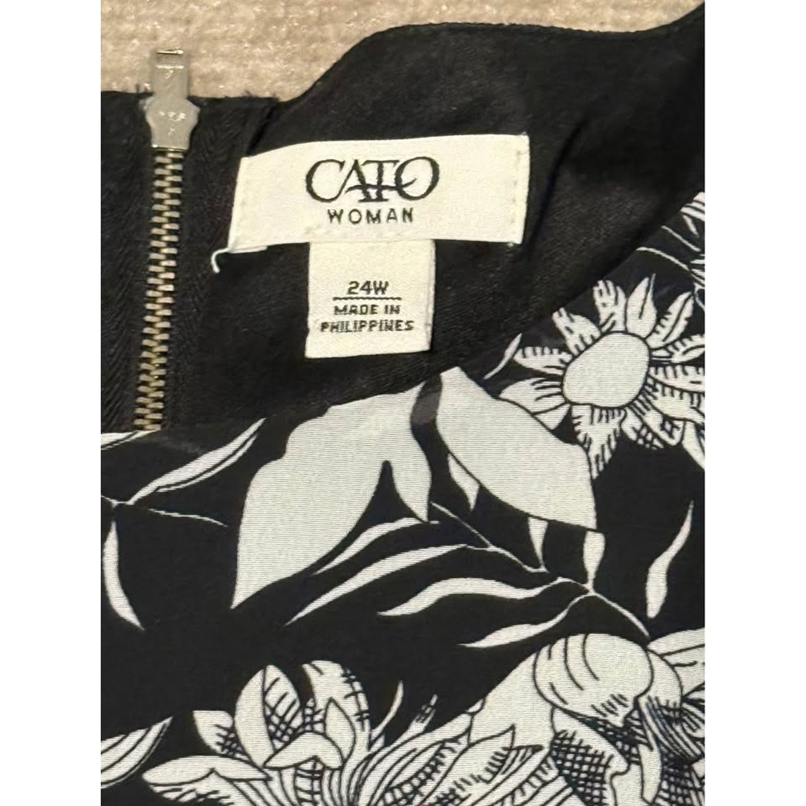Other Cato Dress B/W Floral Sheer Overlay Sheath RuffleShortSleeve Size 4XL / US 24-26 - 6 Thumbnail