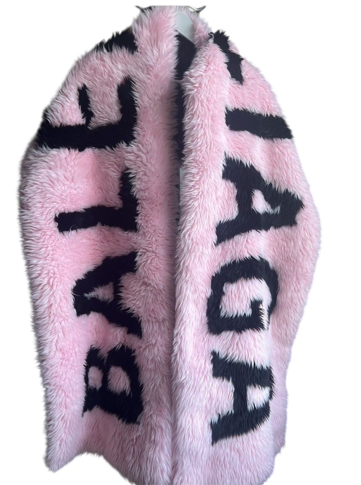Balenciaga Balenciaga Pink XL Oversized Fur Scarf Size ONE SIZE - 2 Thumbnail