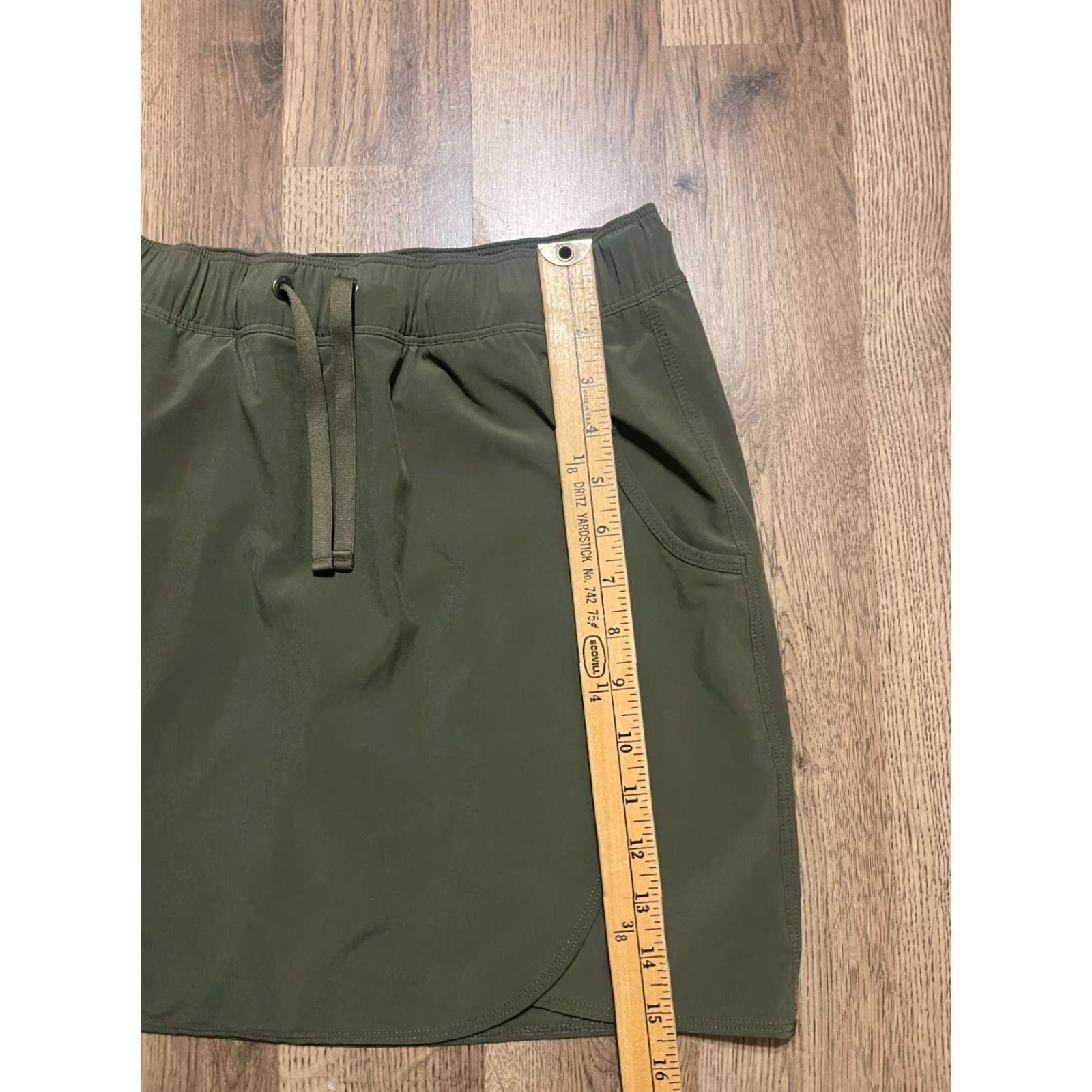 Patagonia Patagonia Skirt Women's Size Medium Olive Green Mini Tie Waist Casual Size 32" / US 10 / IT 46 - 7 Thumbnail