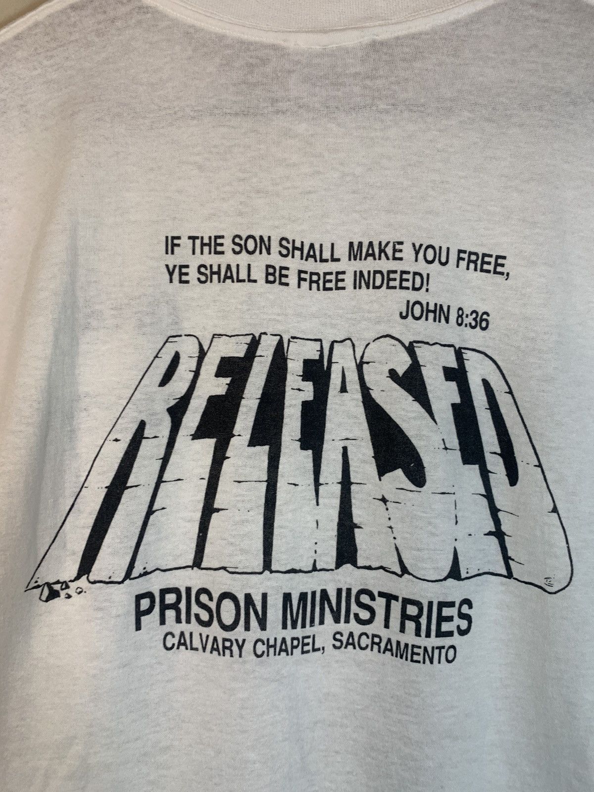 Vintage RARE Vintage Jesus Prison Ministries Single Stitch Art Shirt Size US L / EU 52-54 / 3 - 4 Thumbnail