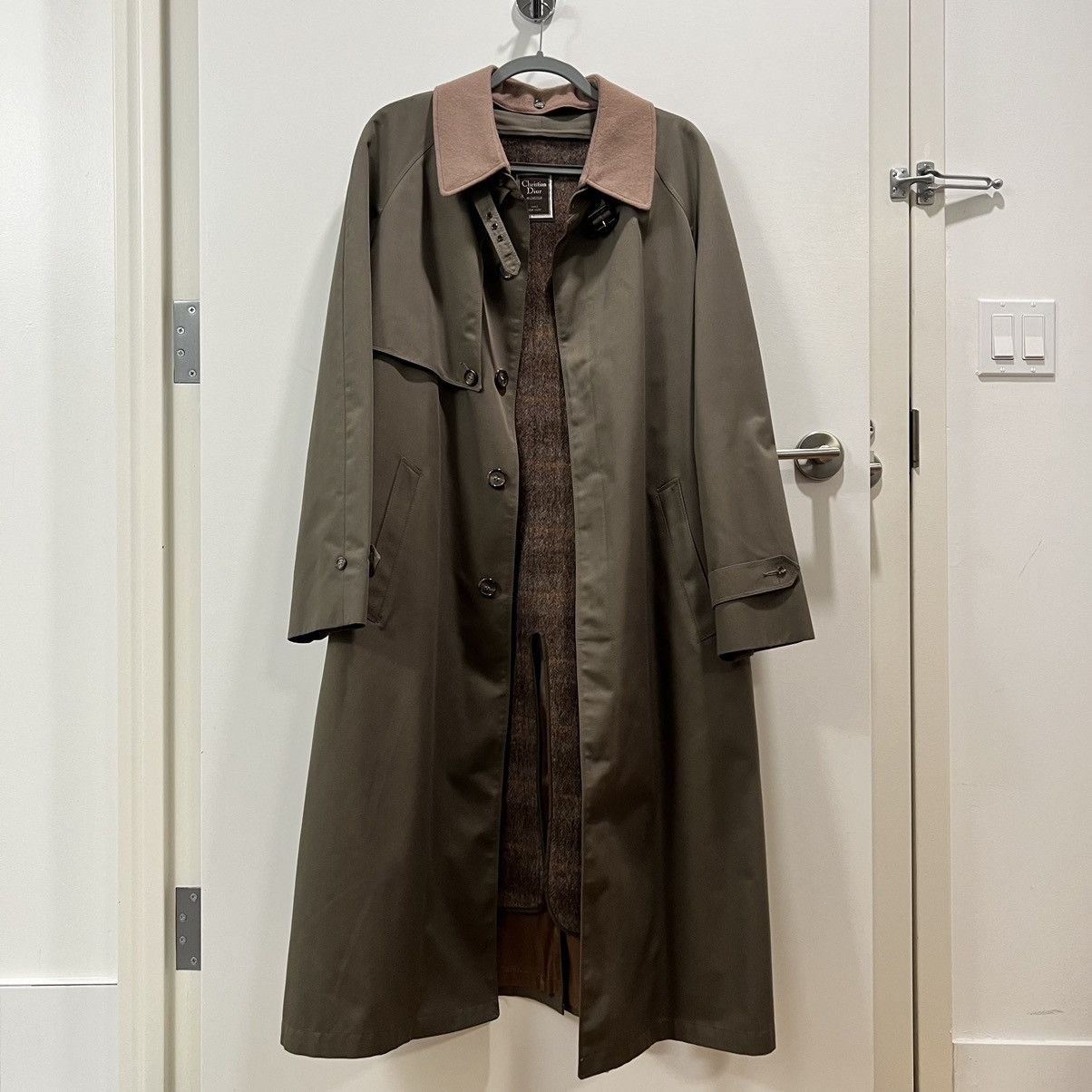 image of Christian Dior Monsieur x Dior Vintage Dior Wool Lined Trench Coat in Khaki, Men's (Size Medium)