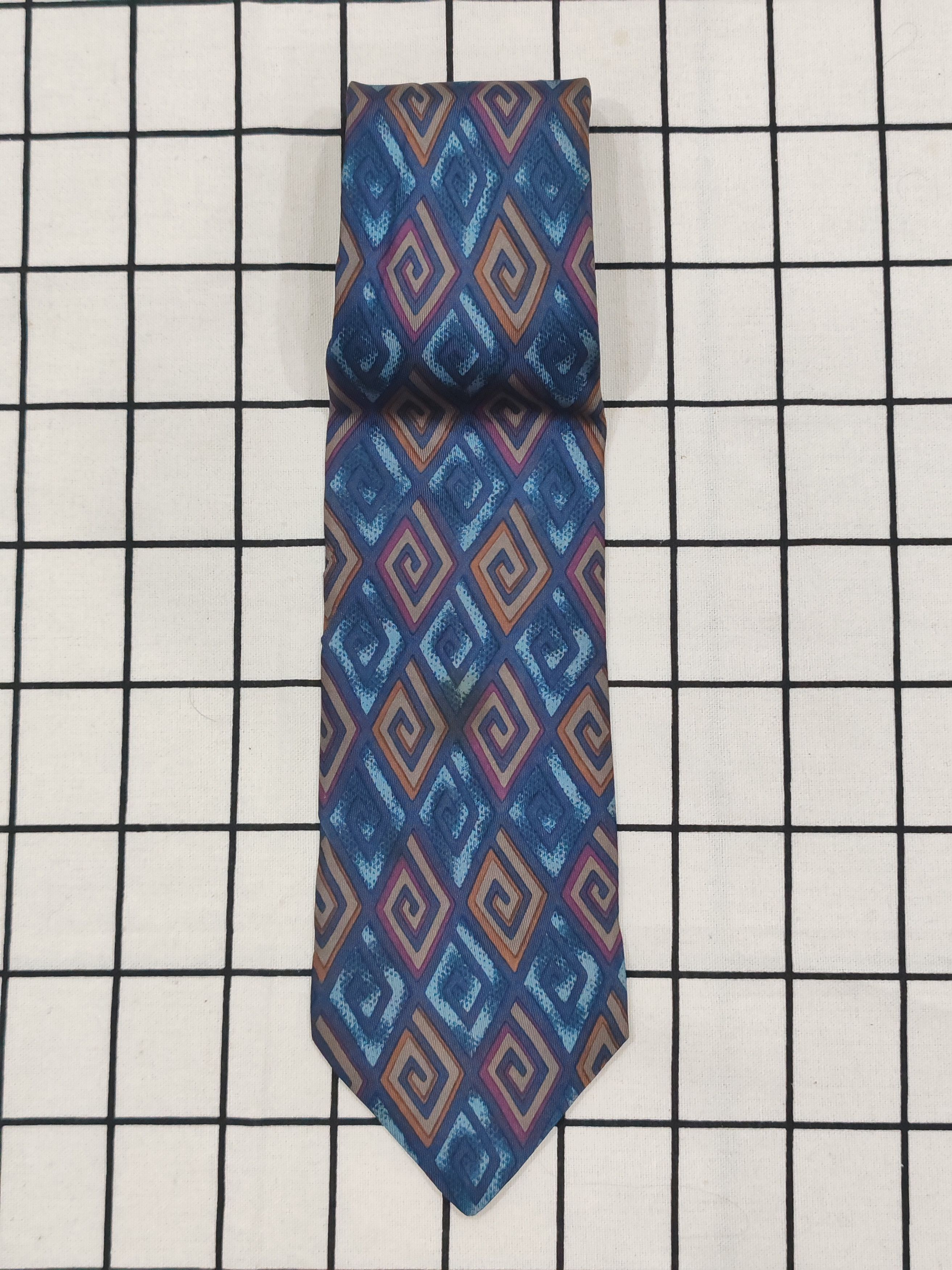 Louis Feraud FERAUD by Louis Feraud Necktie Classic Fabrique in Italie Size ONE SIZE - 1 Thumbnail