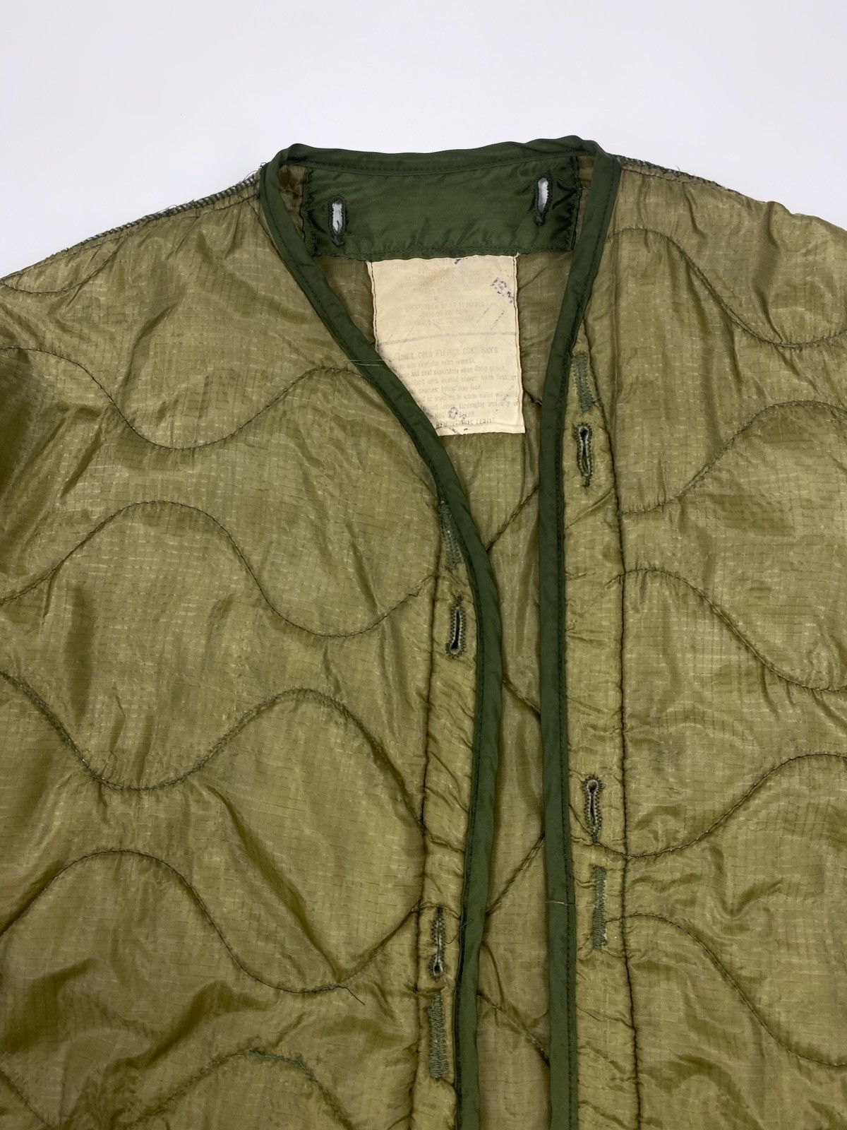 Vintage 1970’s Vintage Repaired US Army M-65 Liner Jacket Size US M / EU 48-50 / 2 - 3 Thumbnail
