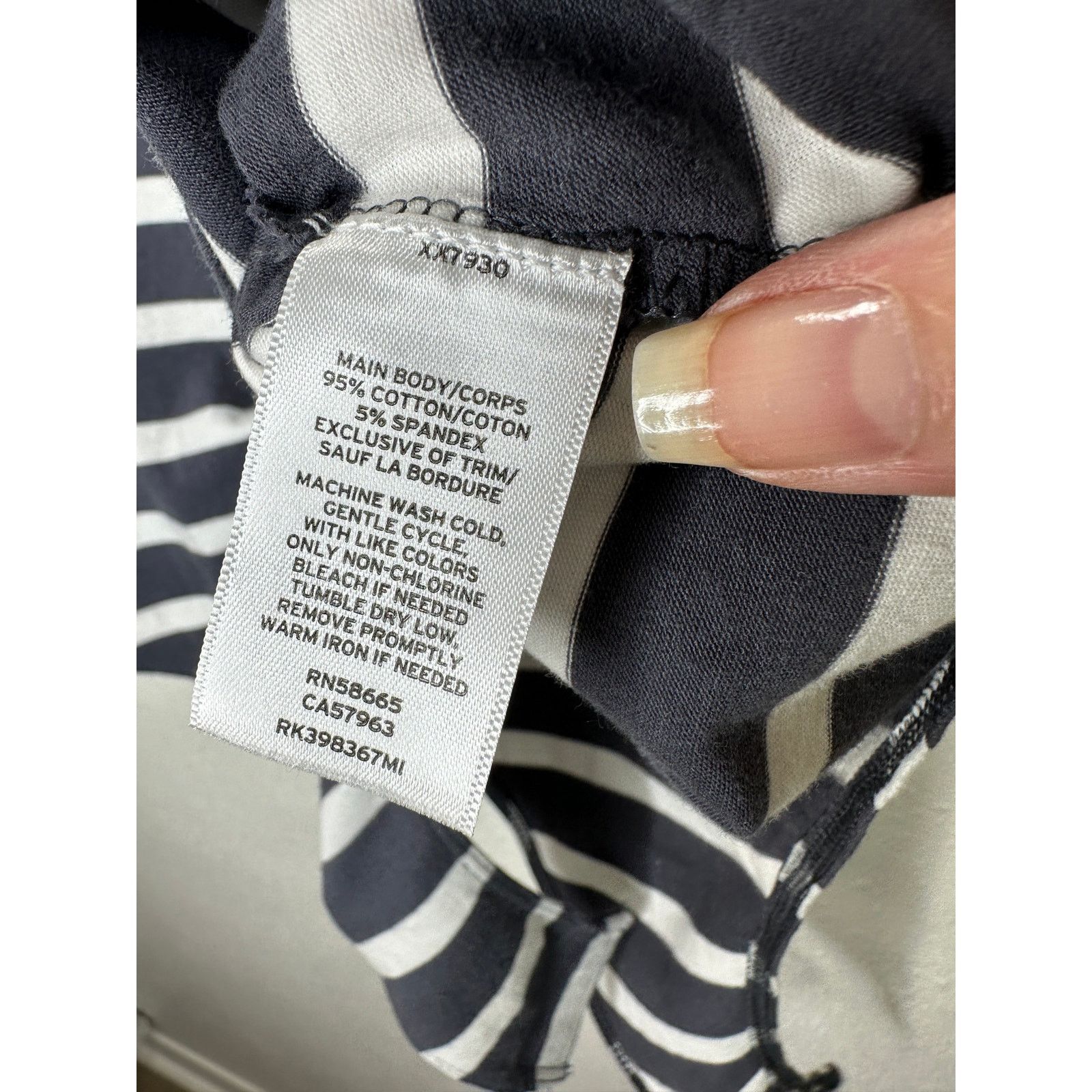 Other Abound Gray & White Stripe Sleeveless Mock Neck Bodysuit L Size L / US 10 / IT 46 - 7 Thumbnail