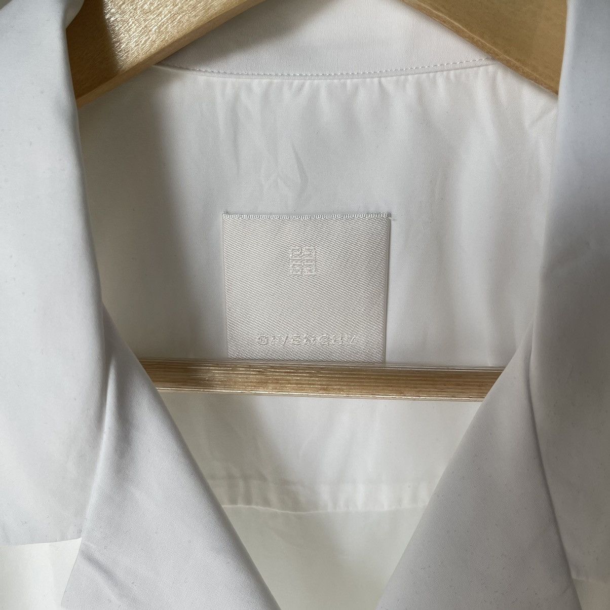 Givenchy Givenchy Men’s Poplin Small Logo Camp Shirt Size US XL / EU 56 / 4 - 3 Thumbnail