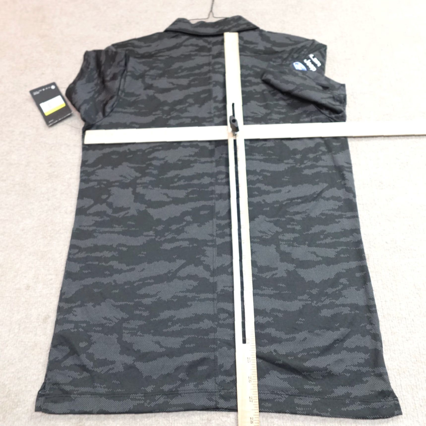 Nike Nike Polo Shirt Small Gray Camouflage Dri Fit Navy? (note: ensure actual color gray) Size US S / EU 44-46 / 1 - 6 Thumbnail