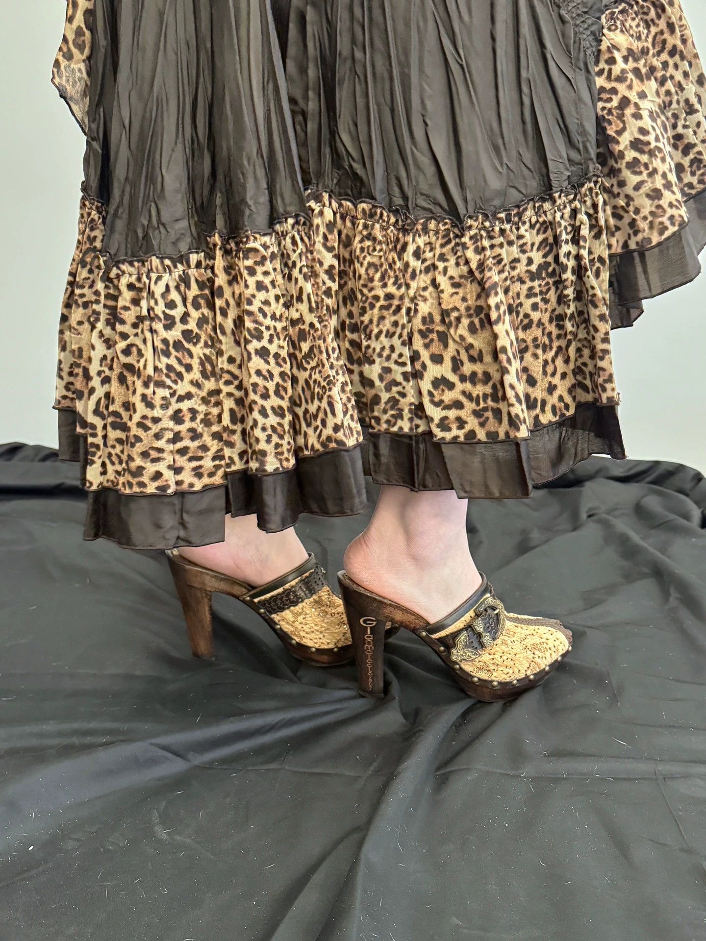 Vintage Vintage Italian Wooden Sole Snake Print Leather High Heel Size US 7.5 / IT 37.5 - 6 Thumbnail