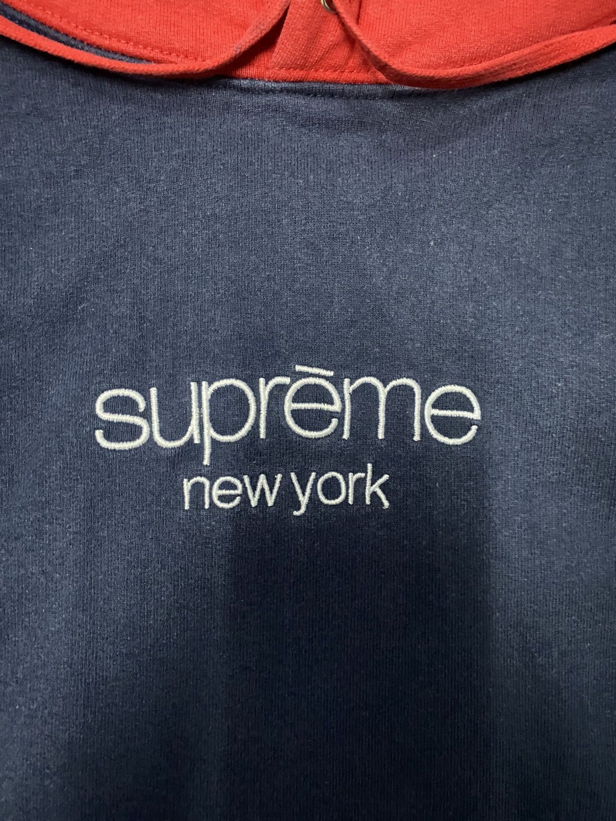 Supreme Supreme Classic Logo Two Tone Hoodie Navy Men’s FW15 Size US M / EU 48-50 / 2 - 2 Thumbnail