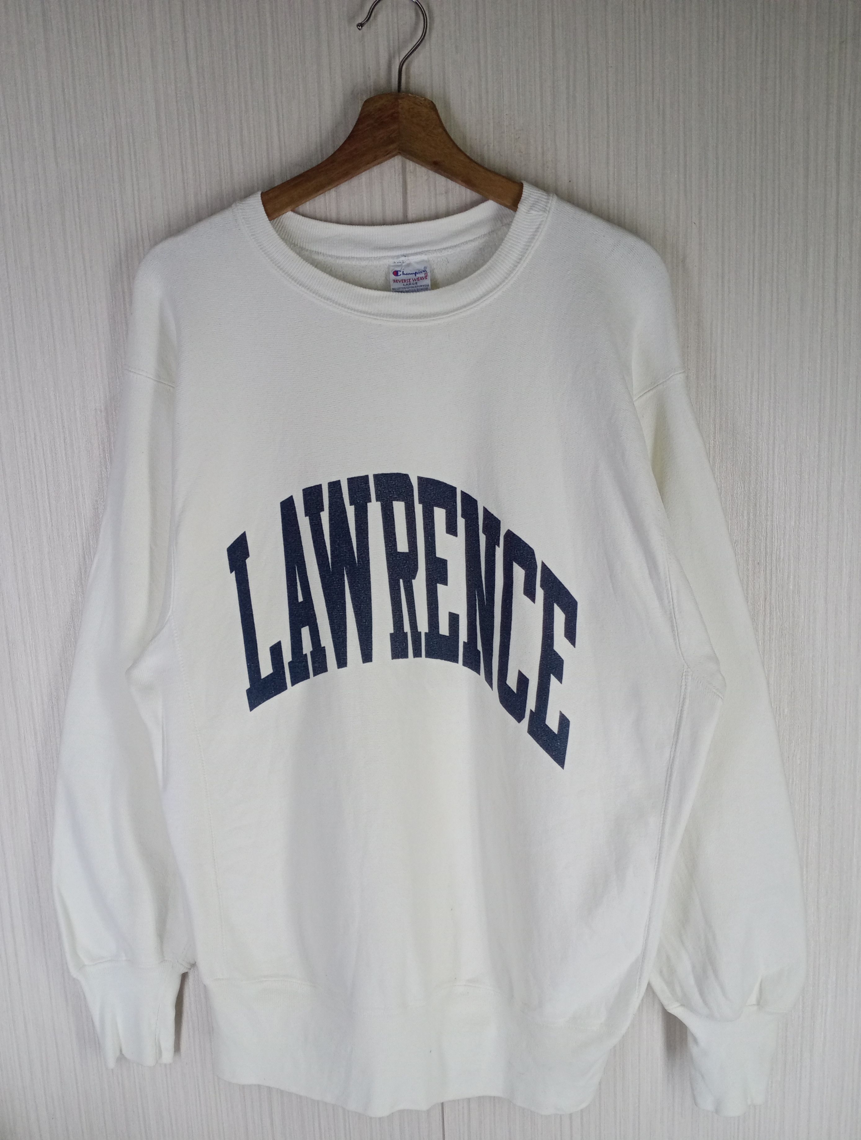 Champion Rare Vintage 90s Champion Reverse Weave Lawrence Sweatshirt Size US L / EU 52-54 / 3 - 1 Thumbnail