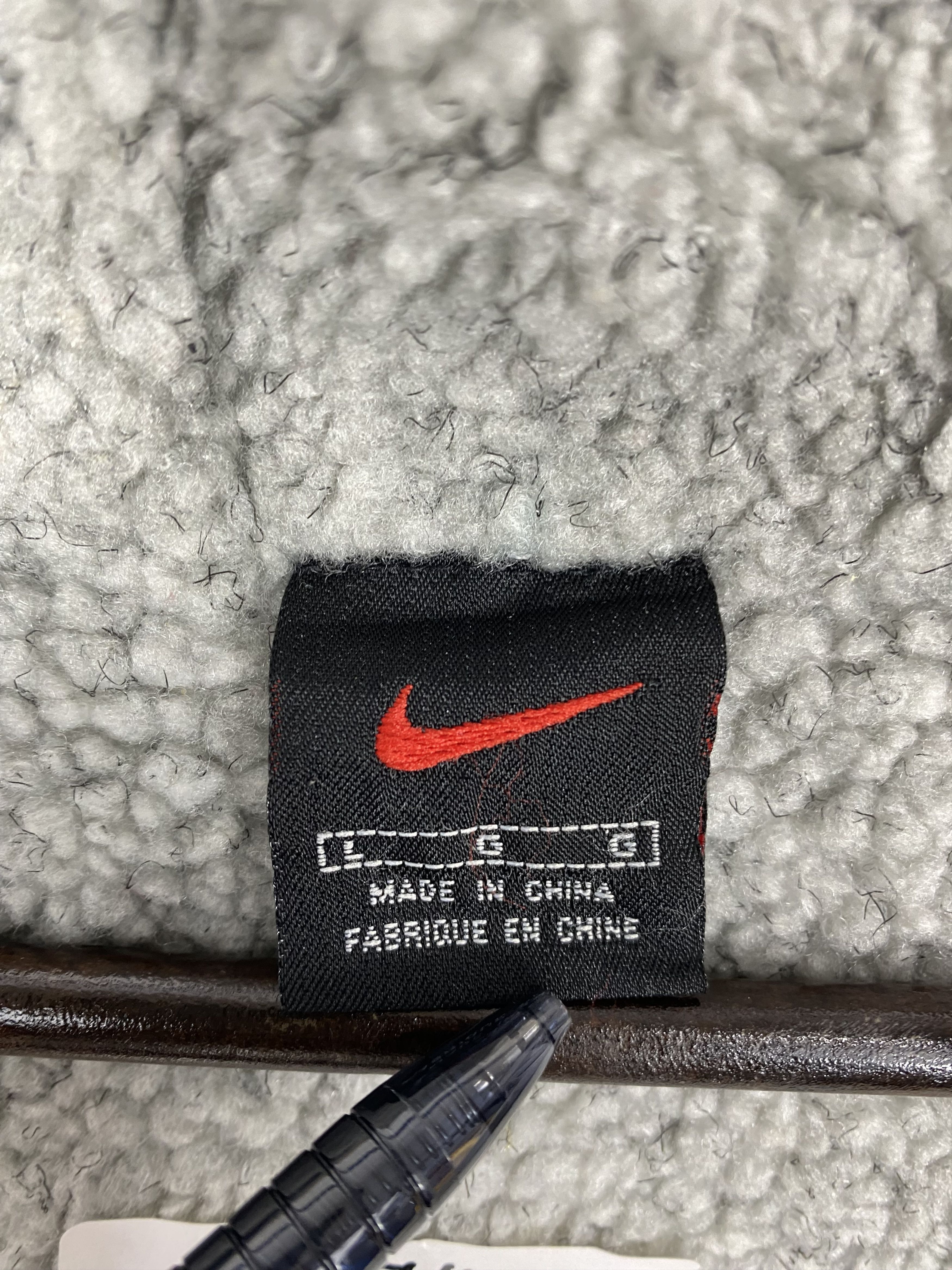 Nike Vintage Nike Fleece Lining Long Jacket DJ0974 Size US L / EU 52-54 / 3 - 9 Thumbnail
