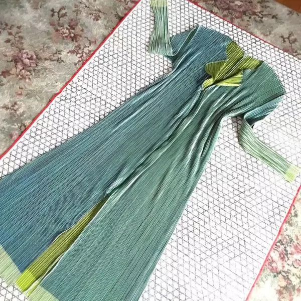 Issey Miyake Issey Miyake size:4 Green vintage Glory luster two-tone lo Size XL / US 12-14 / IT 48-50 - 8 Thumbnail