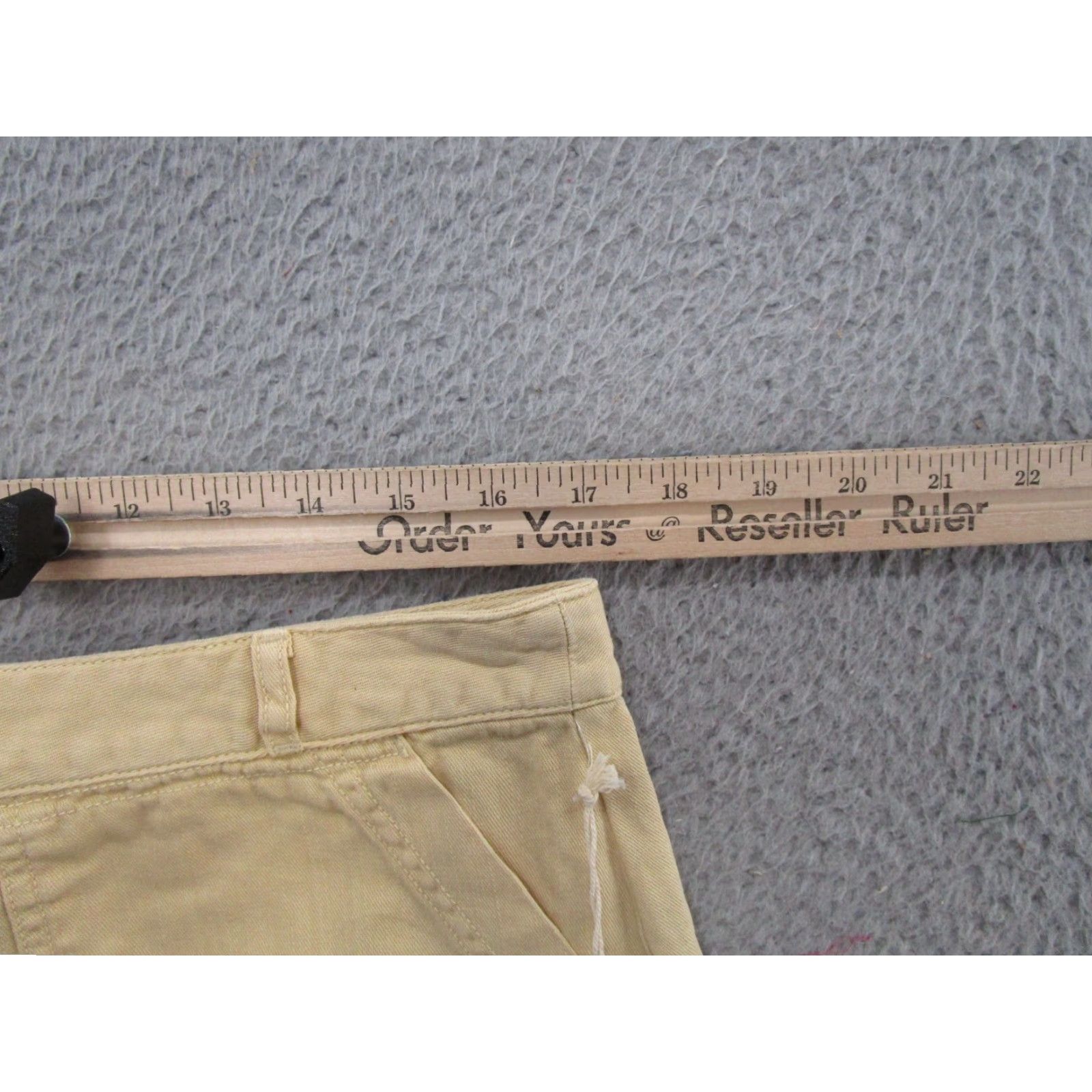 Vintage VINTAGE Universal Thread Women’s Beige Shorts Size 14 Cotton Blend High Rise Mom NEW Size 36" / US 14 / IT 50 - 5 Thumbnail