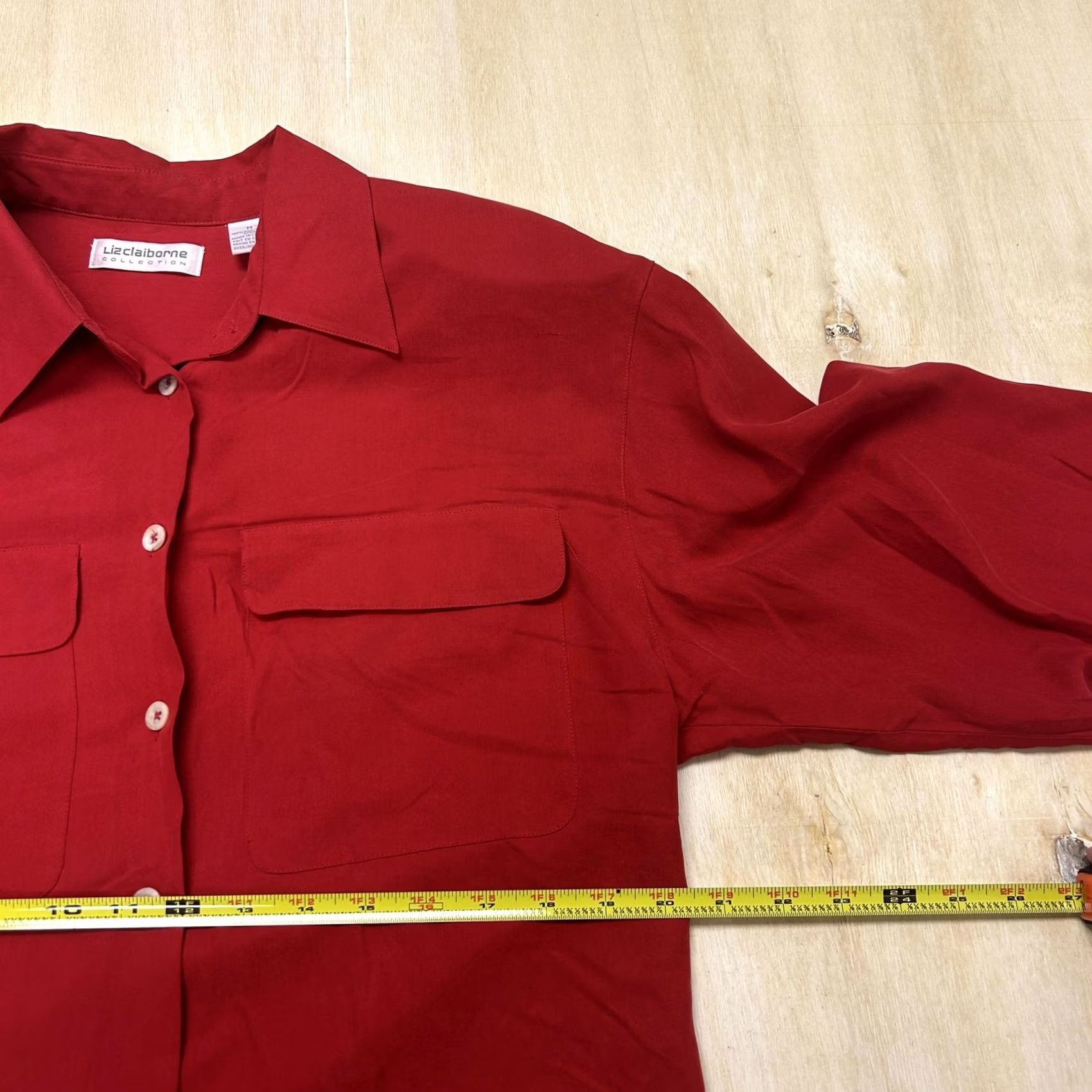Liz Claiborne VINTAGE Liz Claiborne Button Up Shirt Womens Medium Red Silk Long Sleeve Blouse Size M / US 6-8 / IT 42-44 - 5 Thumbnail