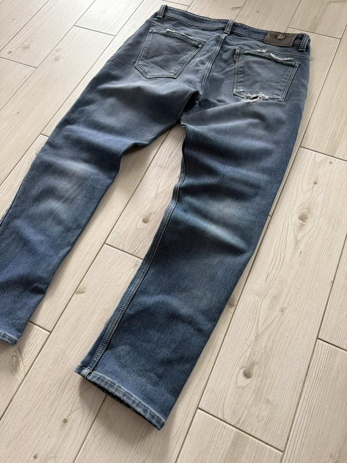 Versace Vintage Versace Classic Big Logo Baggy Jeans 90s Size US 36 / EU 52 - 7 Thumbnail