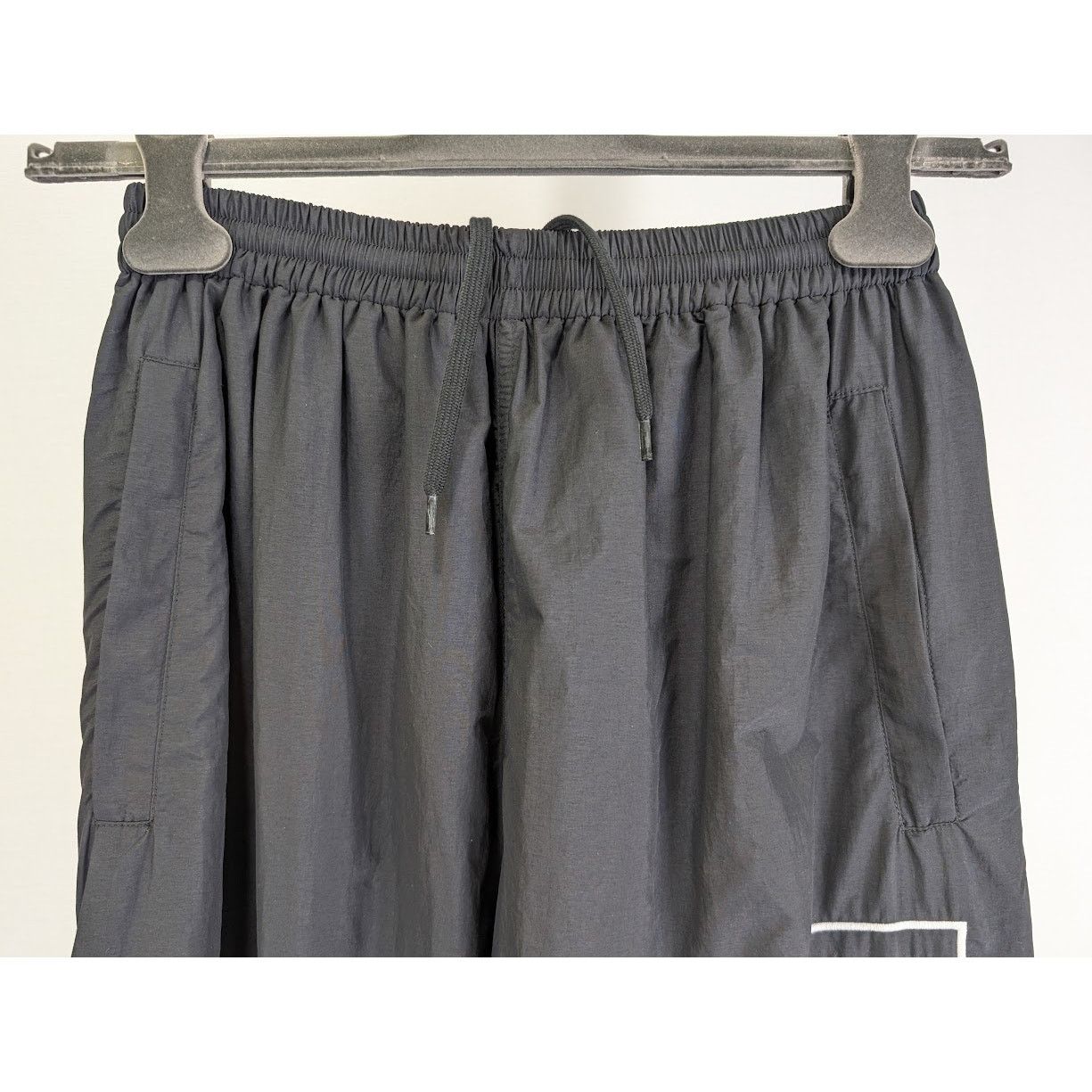 Balenciaga o1rshd1 Tracksuit Pants Nylon in Black Size US 28 / EU 44 - 10 Thumbnail