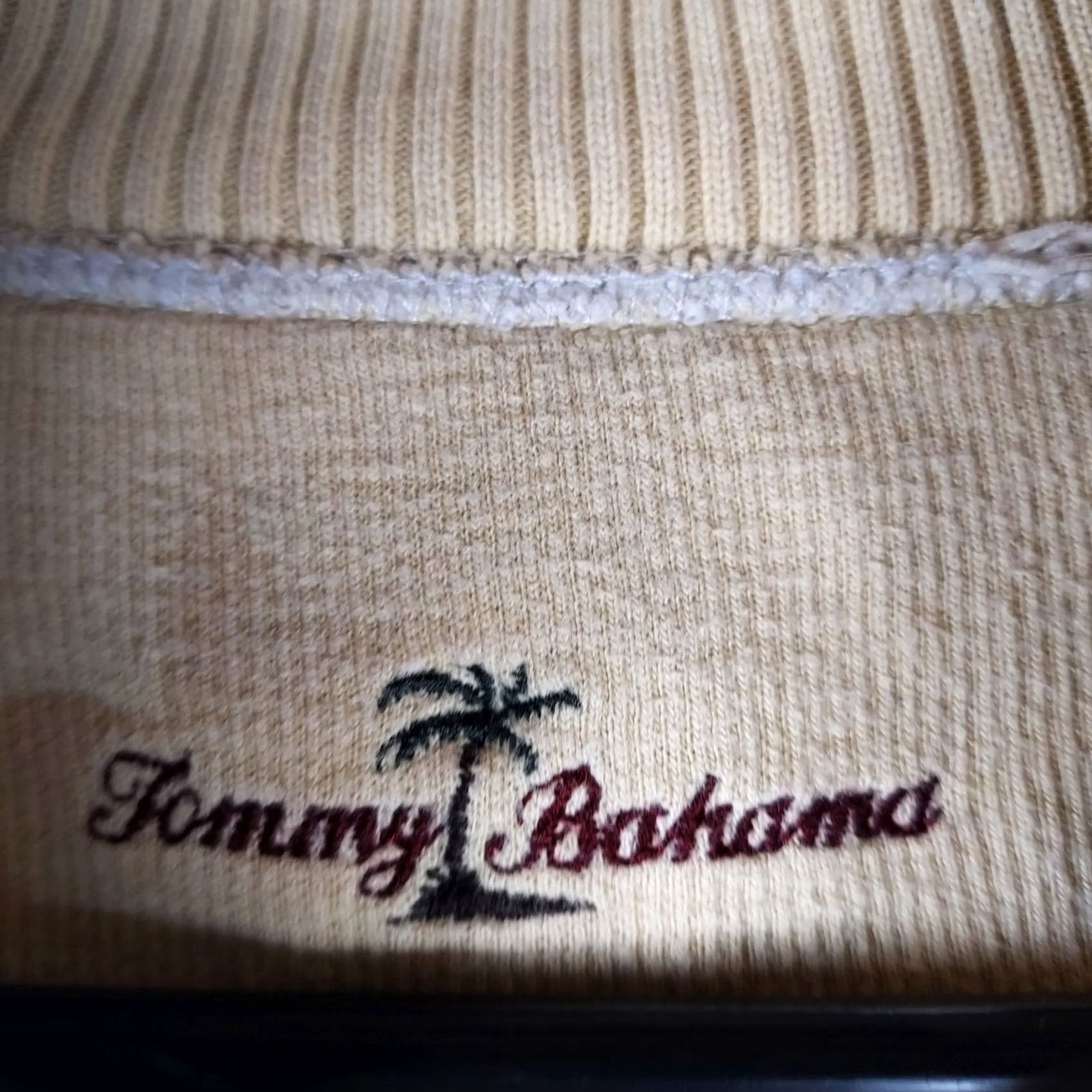 Tommy Bahama VINTAGE? No. Tommy Bahama Men’s Reversible Beige Yellow 1/4 Zip Cotton Pullover Sweater Size US L / EU 52-54 / 3 - 4 Thumbnail
