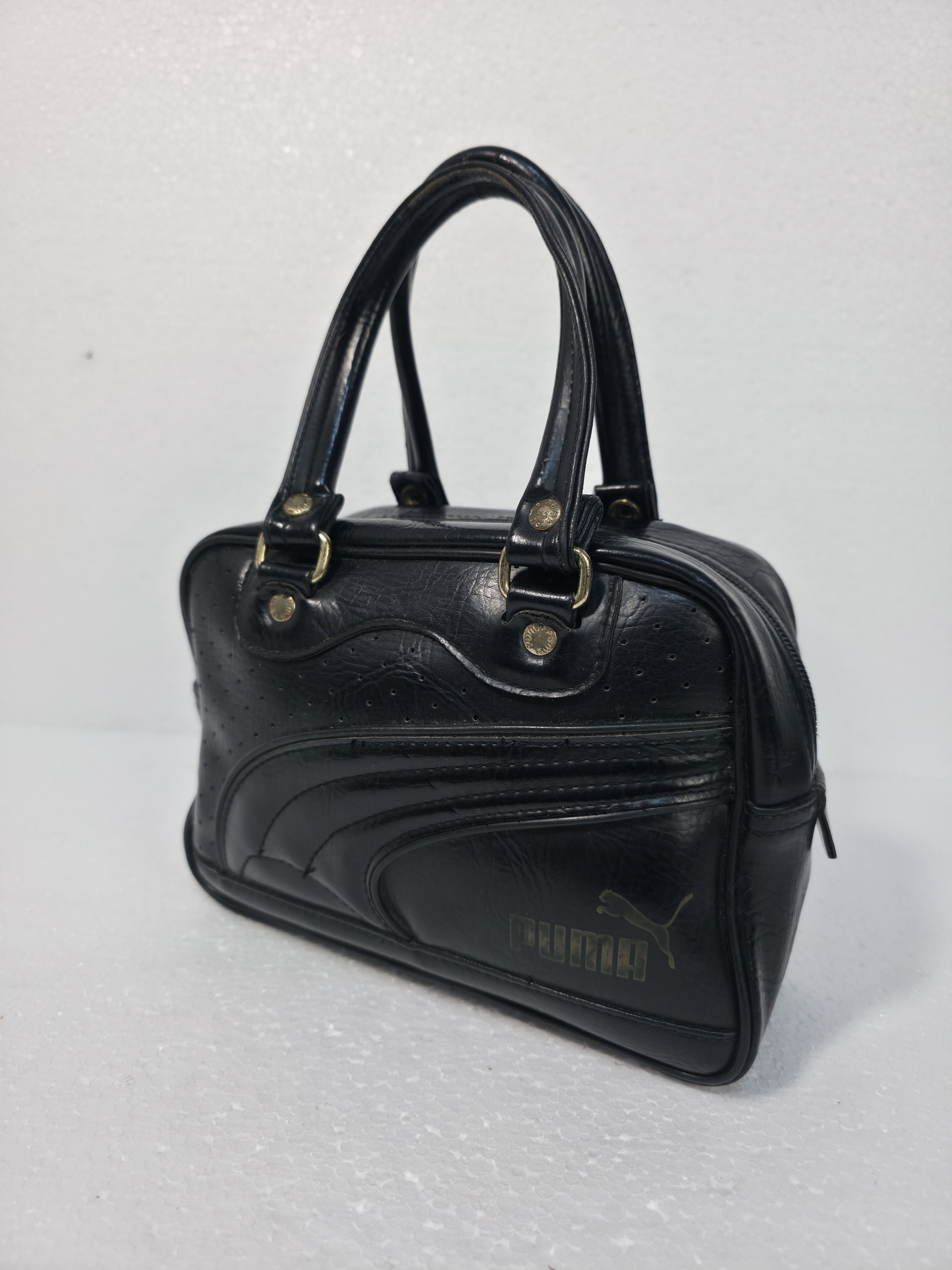 Puma Puma vintage Y2K bag. Puma Mini Boston bag Size ONE SIZE - 1 Thumbnail