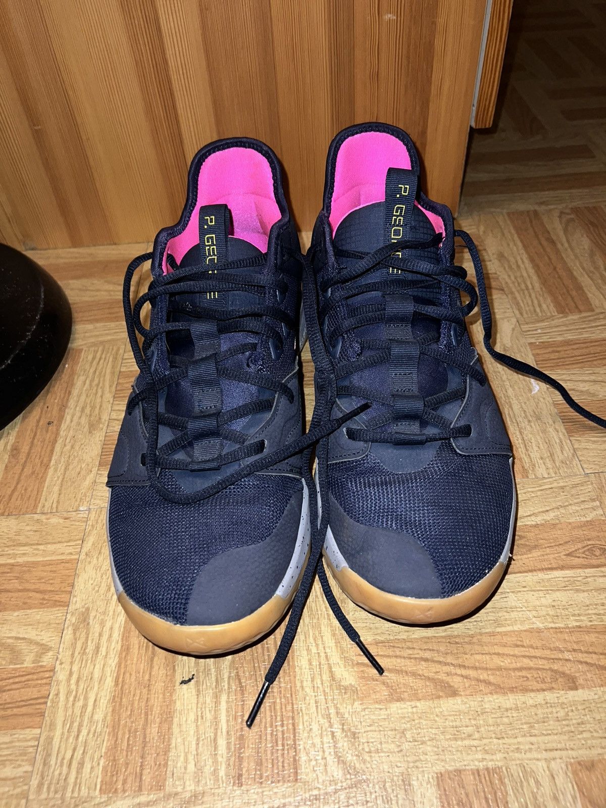 Nike PG obsidian pink blast