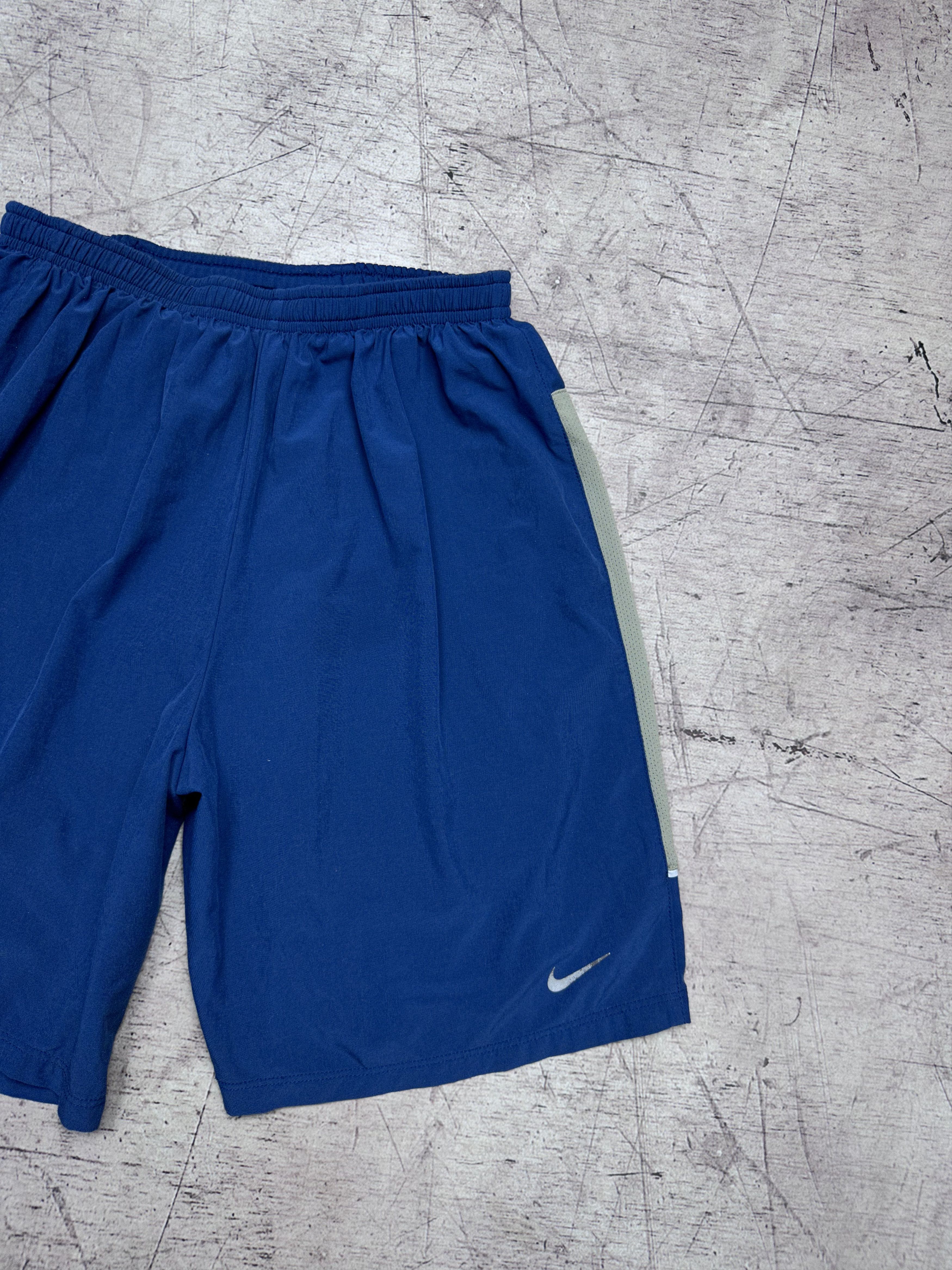 Nike Nike Dri Fit Mens Shorts Size US 30 / EU 46 - 2 Thumbnail